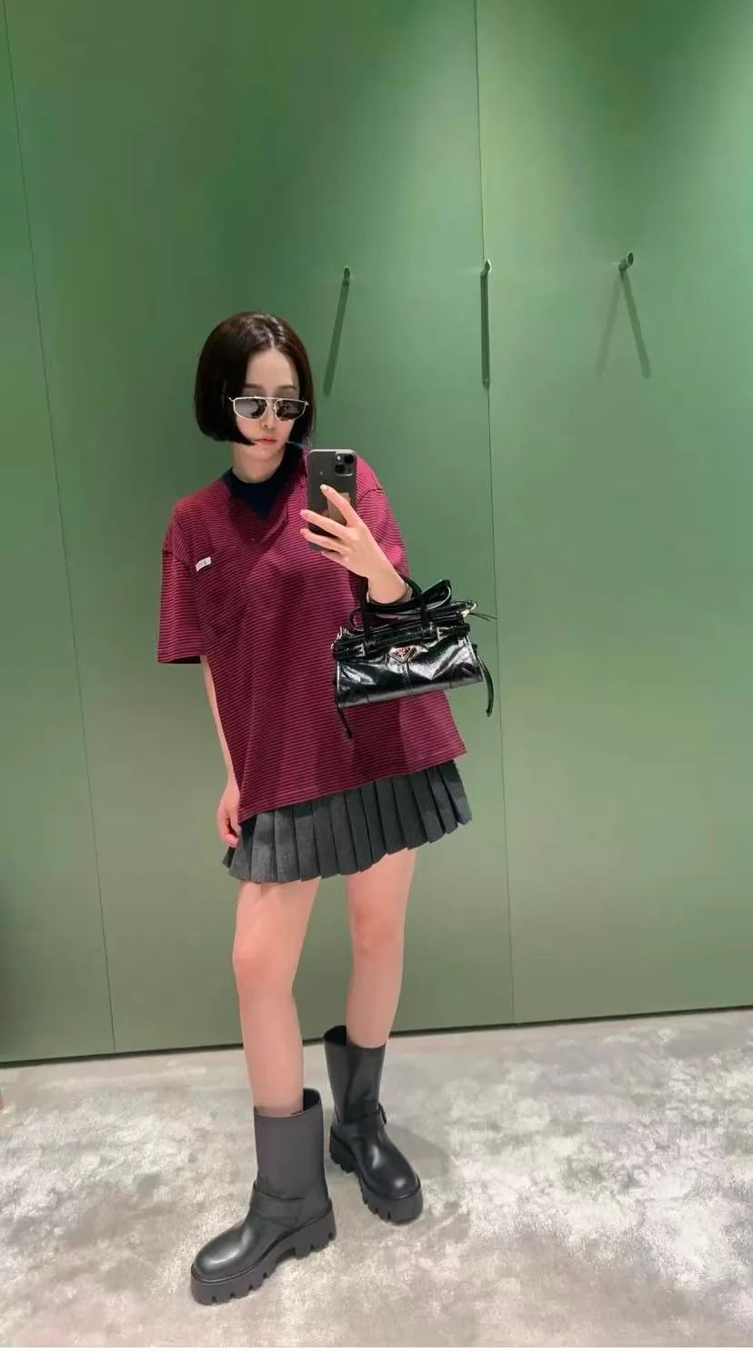 Футболки Женские Prada 5067812