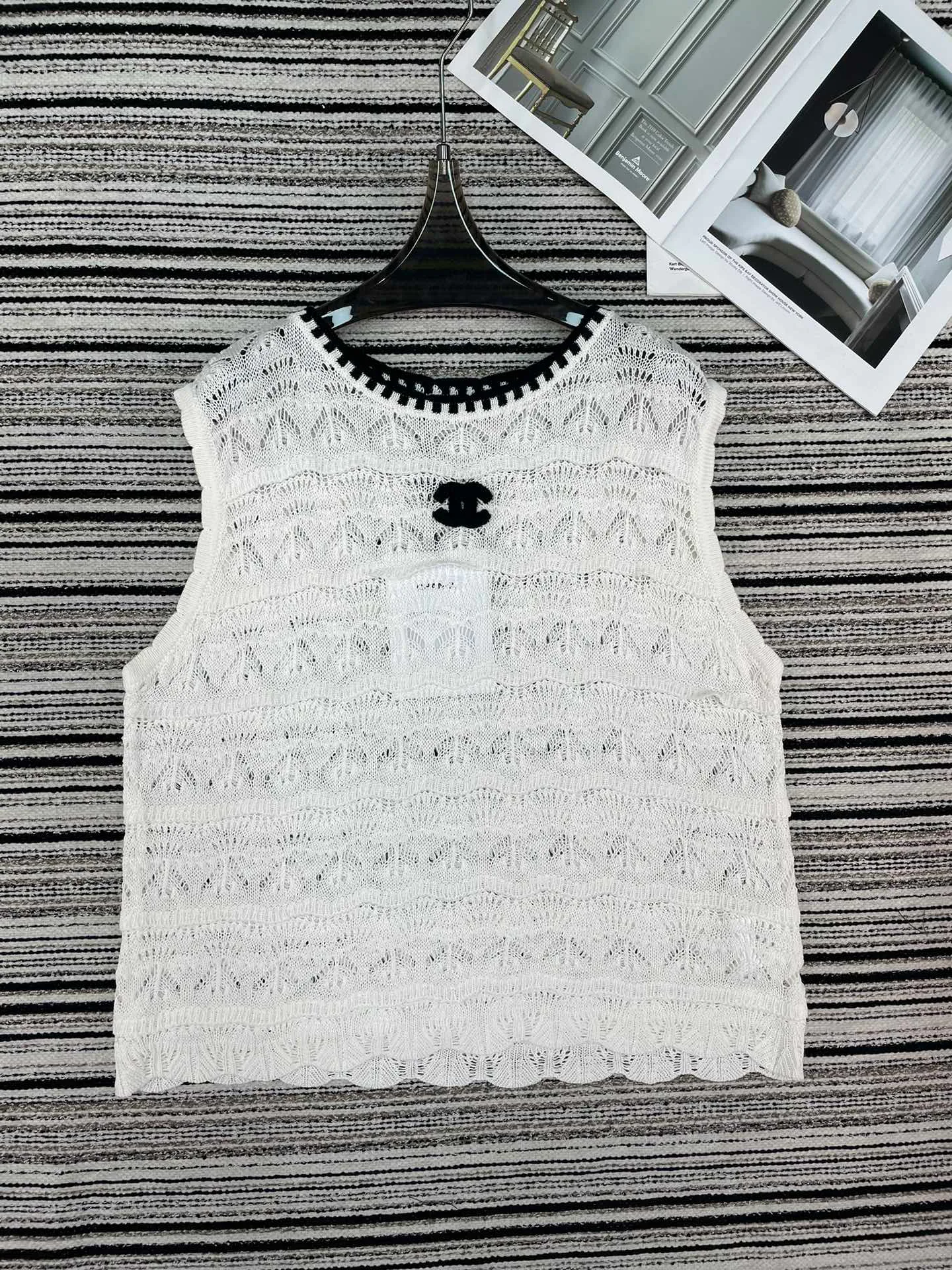 Жилеты Женские Chanel 11244908