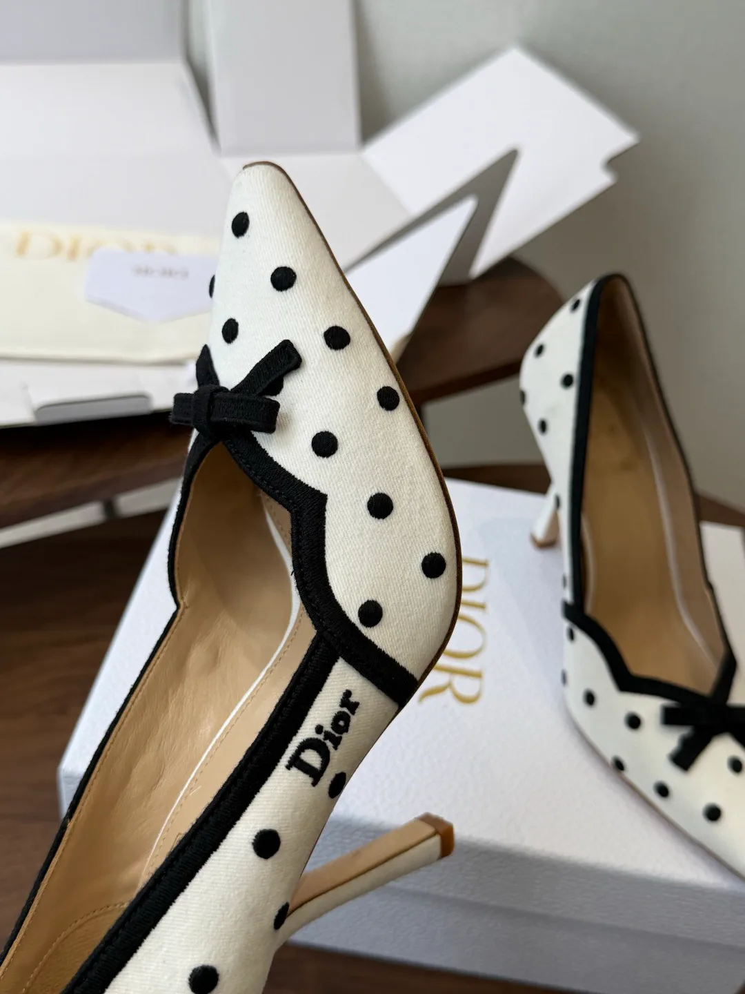 Туфли Женские Christian Dior 18183056