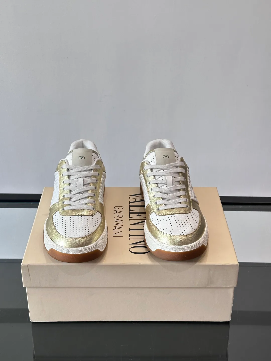 Кроссовки Женские Valentino 241793