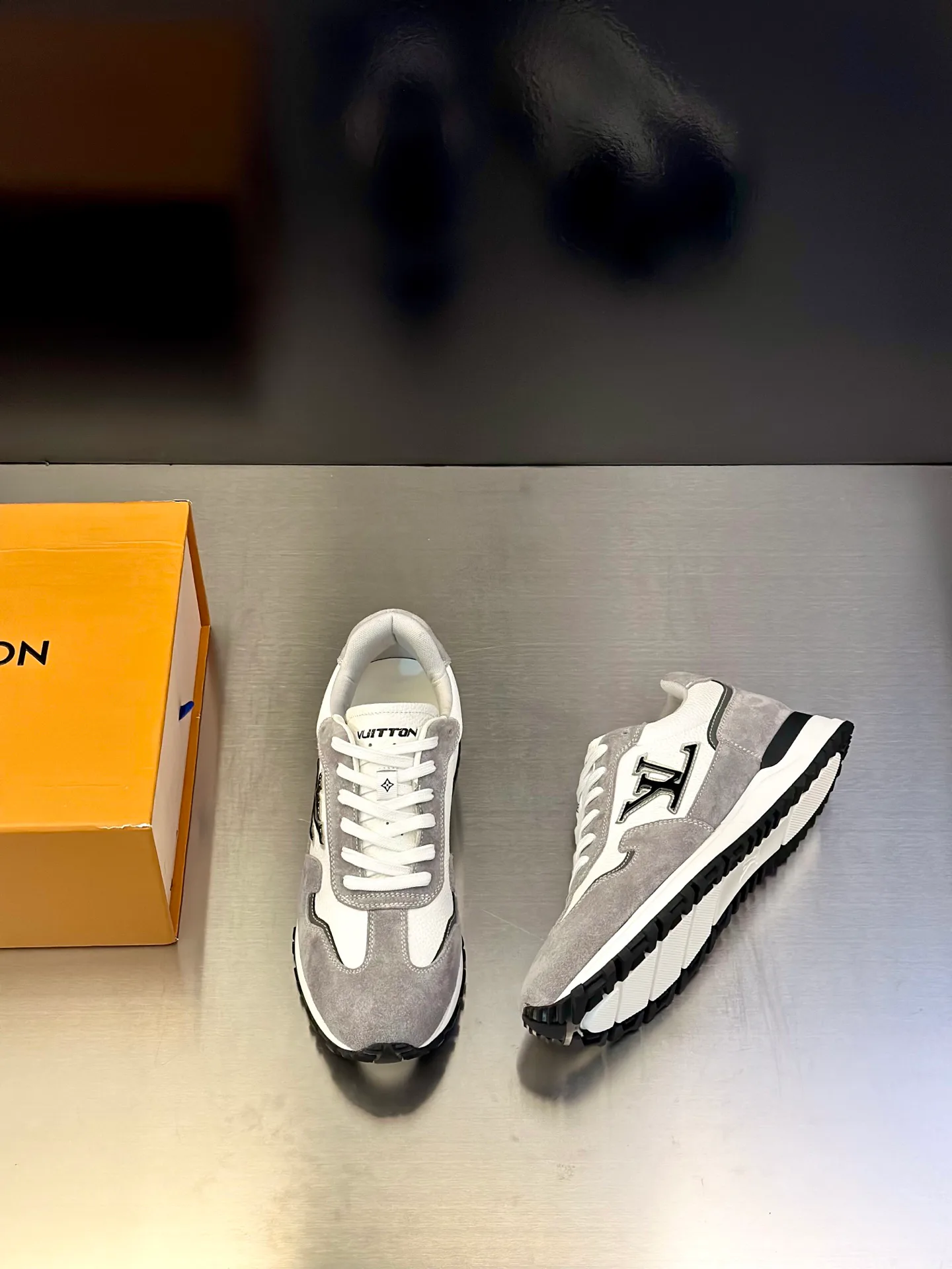 Кроссовки Мужские Louis Vuitton 930649