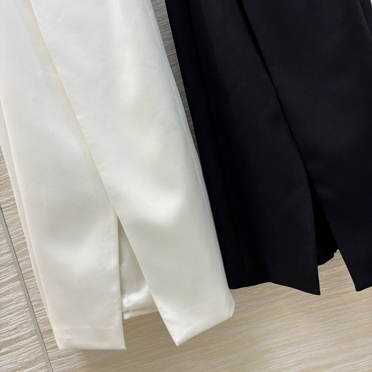 Платья Женские Christian Dior 14985