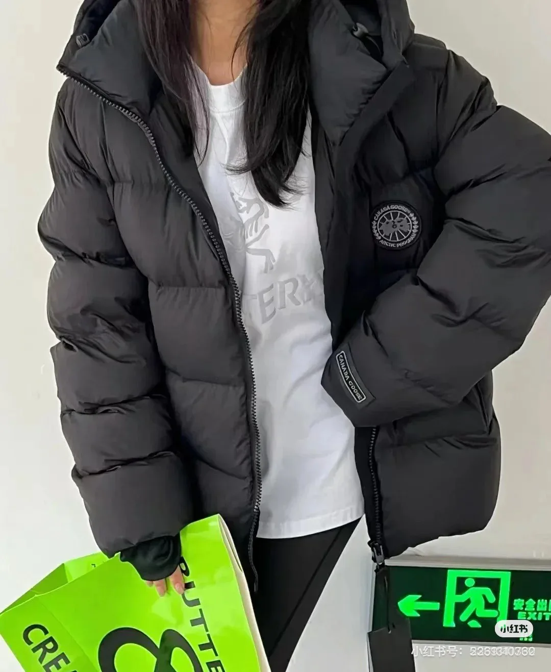 Куртки И Пуховики Женские Canada Goose 1029598