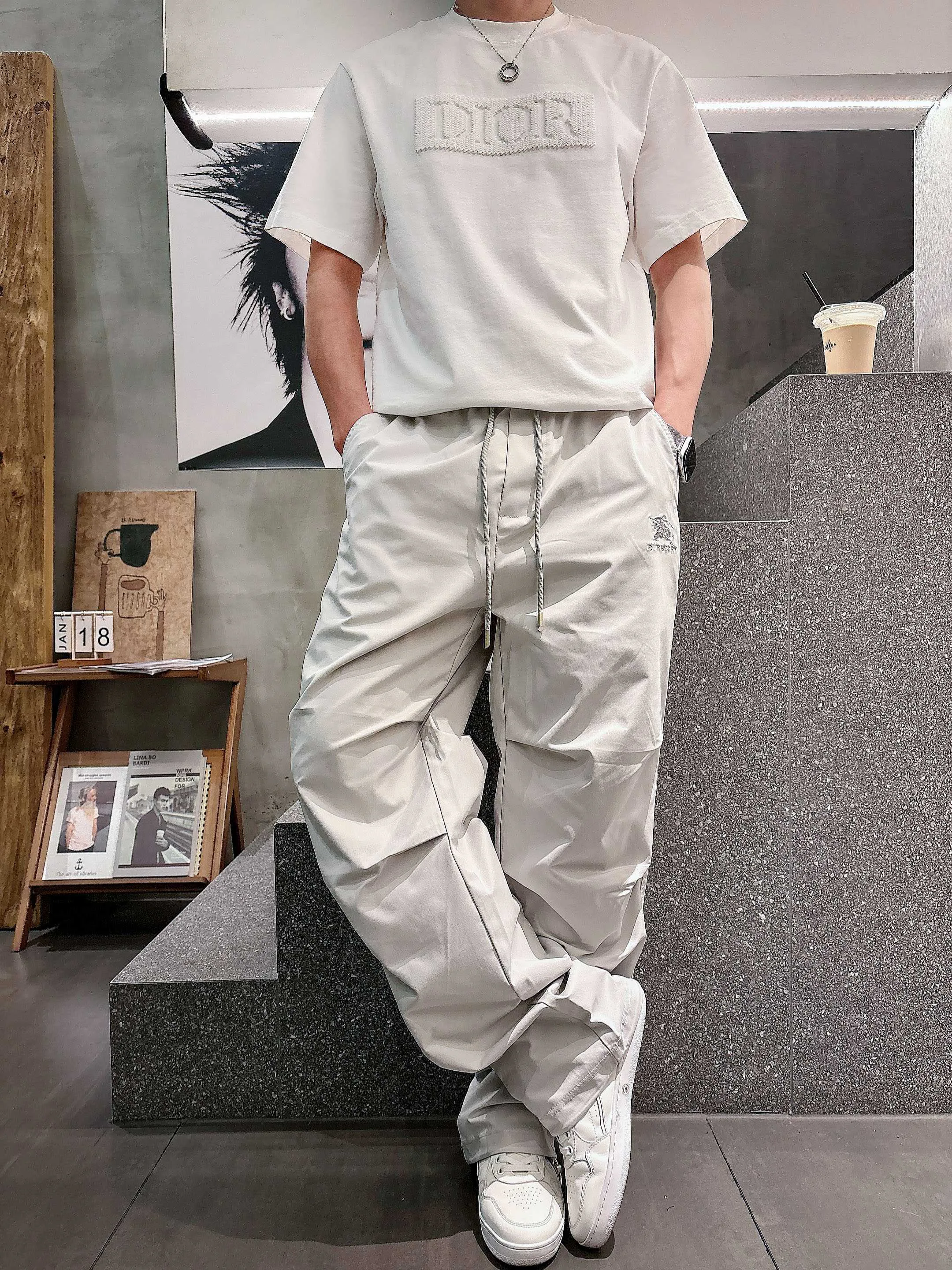 Брюки Мужские Burberry 13147771