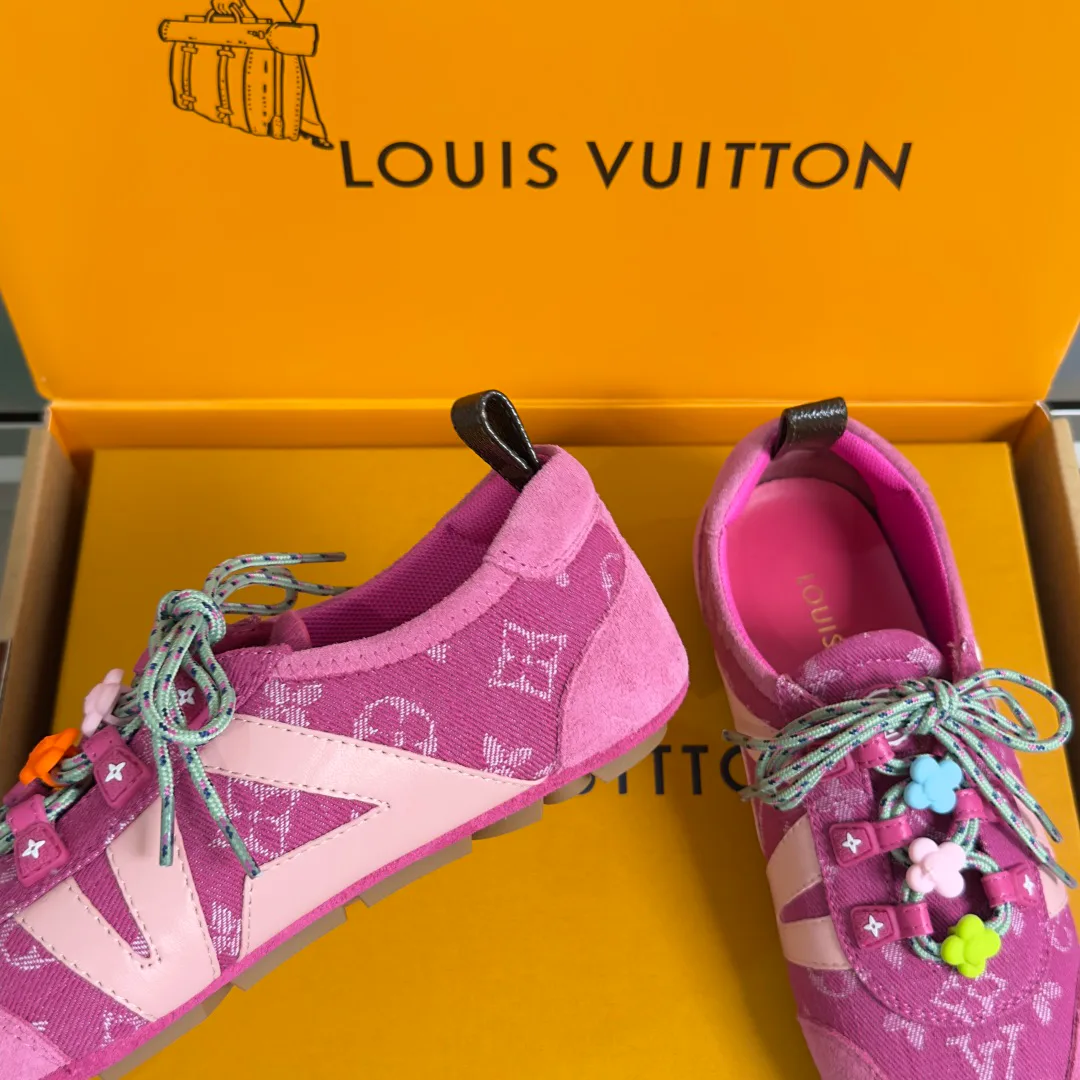Кроссовки Женские Louis Vuitton 17780707