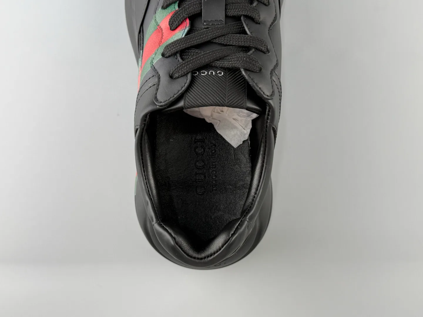 Кроссовки Женские Gucci 18552250