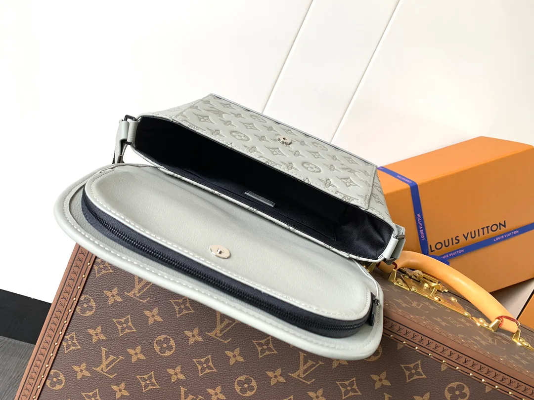 Сумки На Ремне Женские Louis Vuitton 13435237