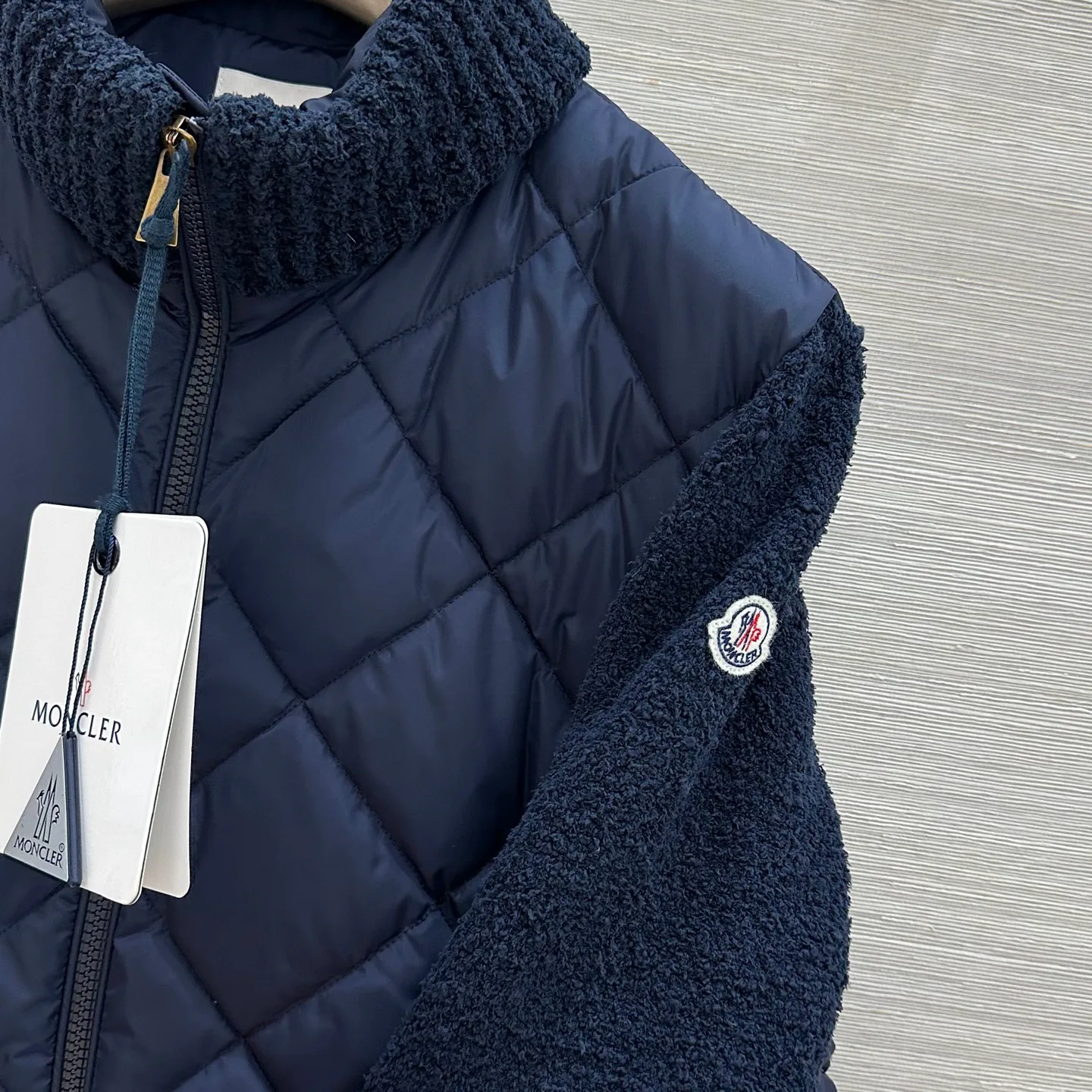 Куртки И Пуховики Женские Moncler 18175832