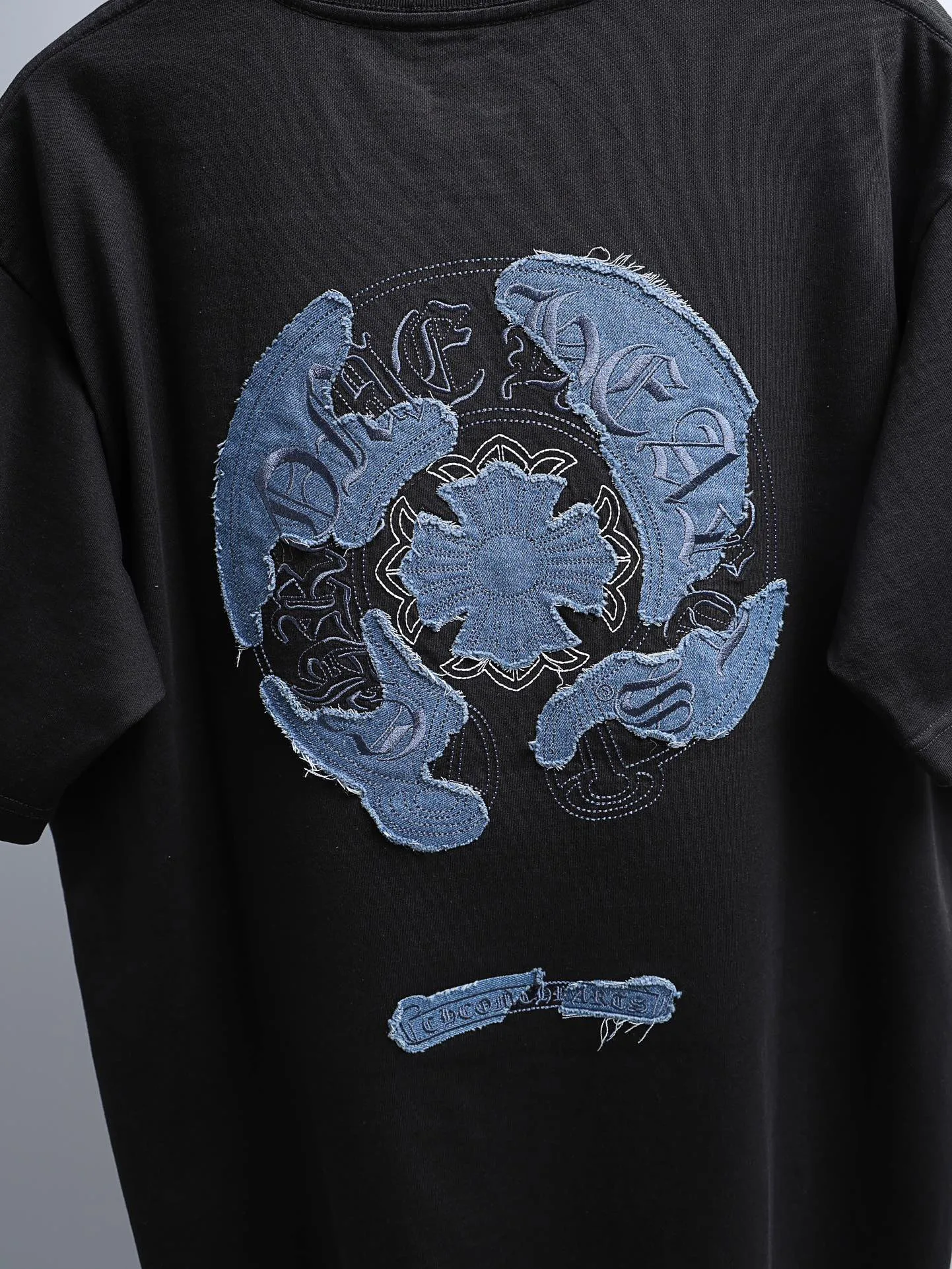 Футболки Женские Chrome Hearts 11256956