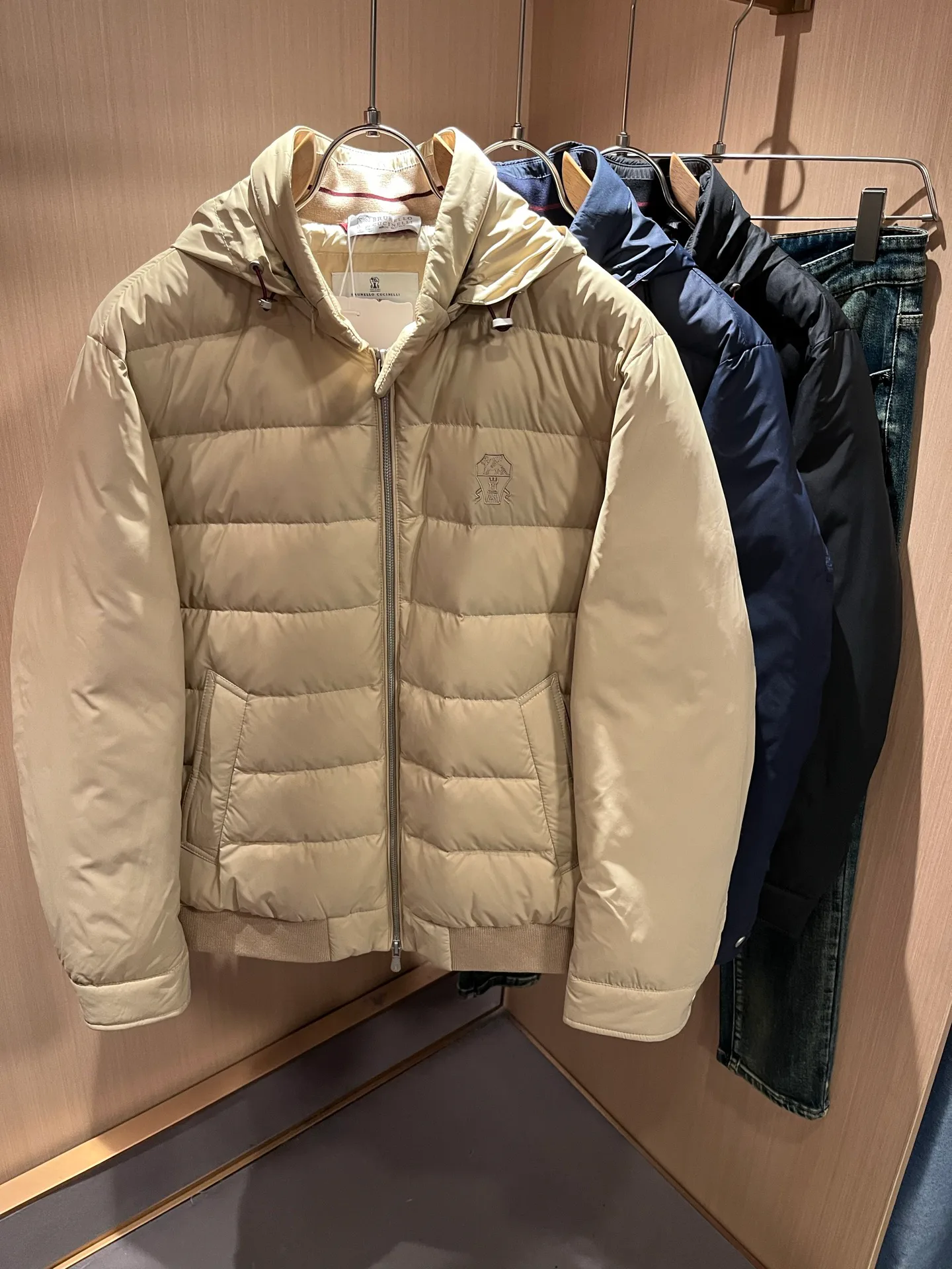 Куртки И Пуховики Мужские Brunello Cucinelli 1082311