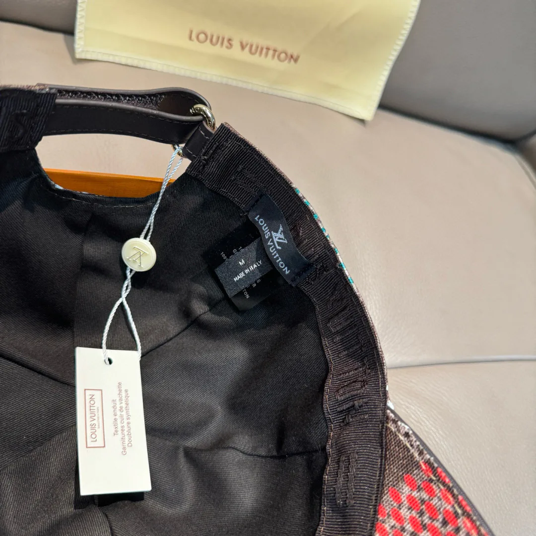 Головные Уборы Louis Vuitton 24921