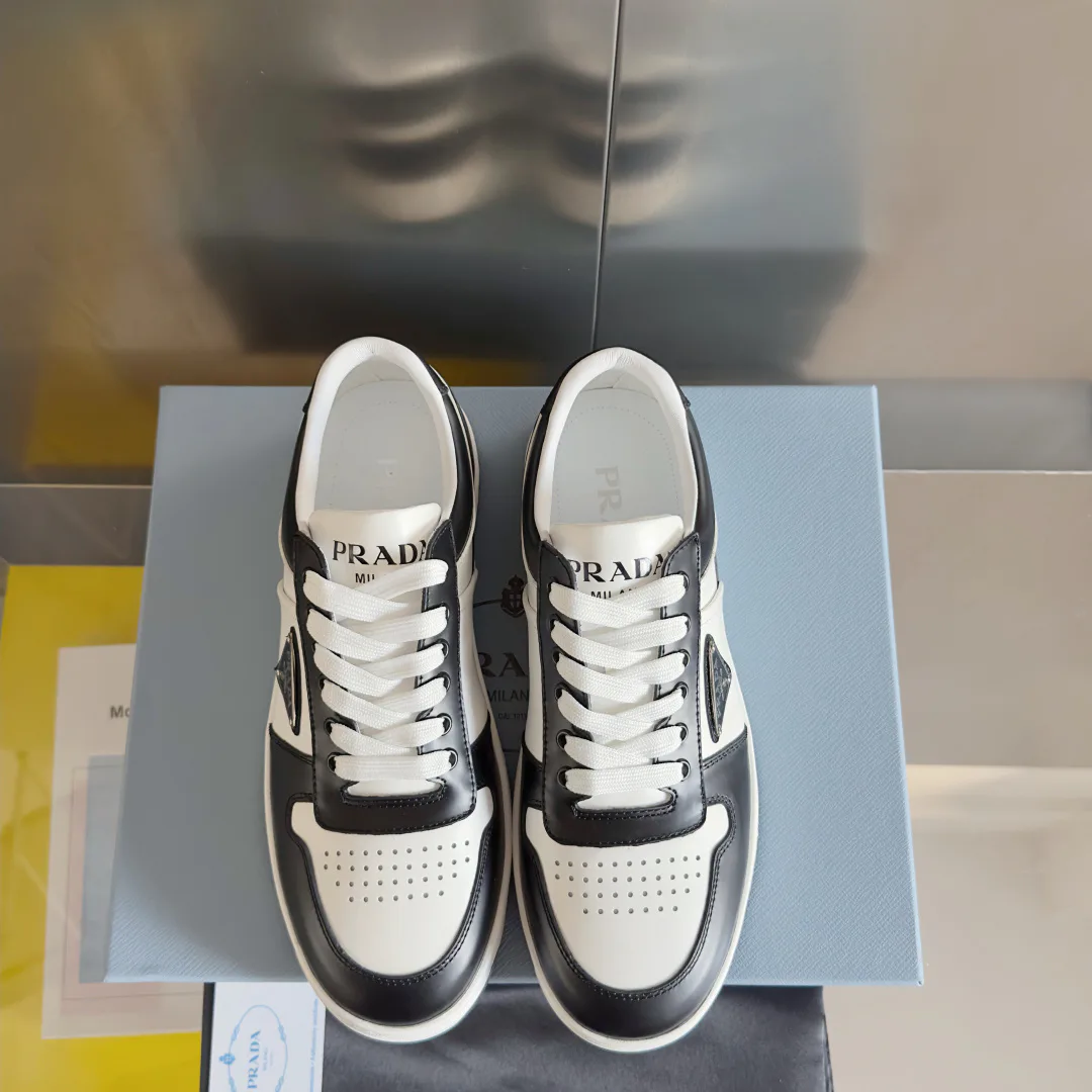 Кроссовки Женские Prada 269554