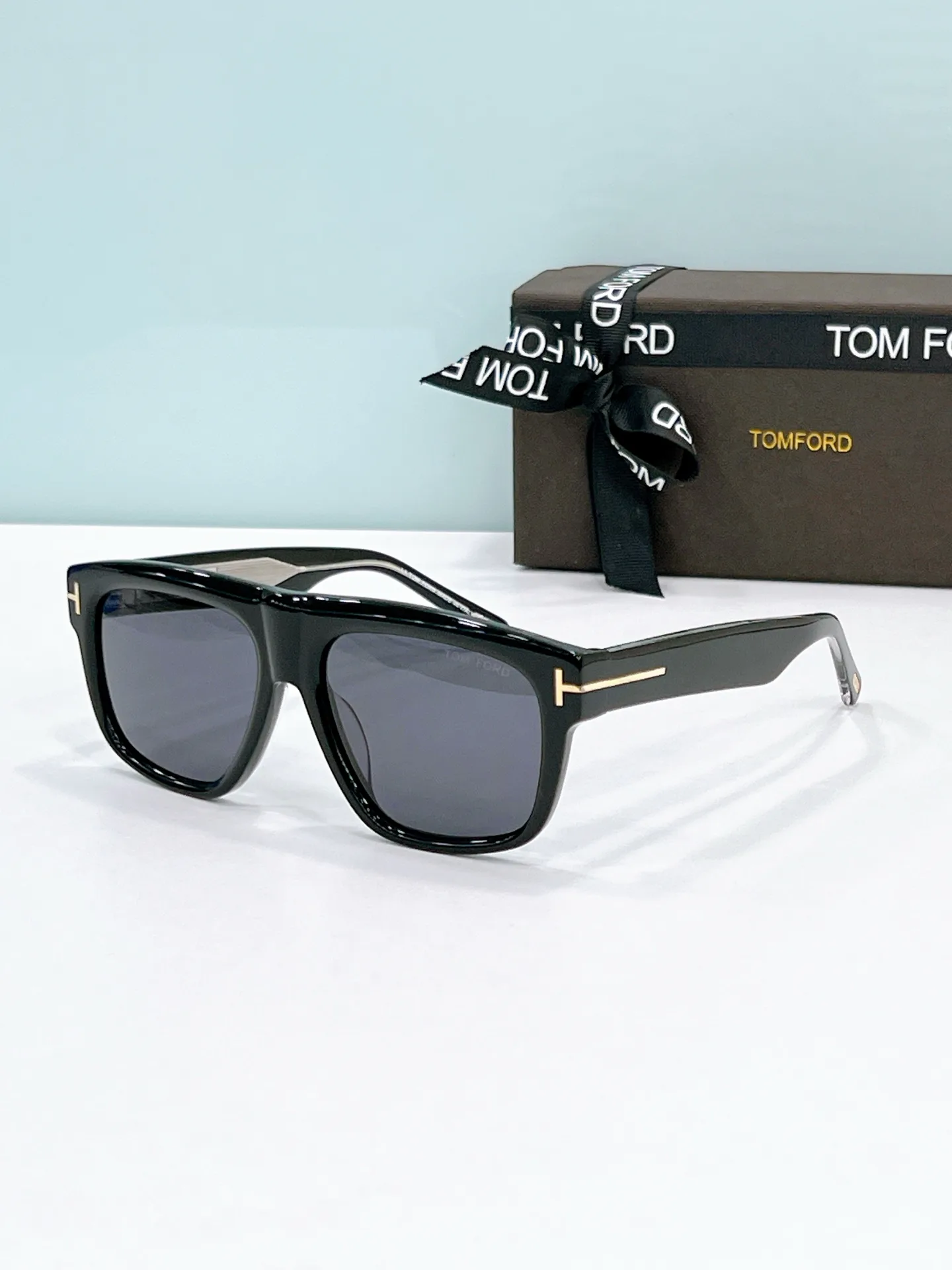 Очки Tom Ford 280042