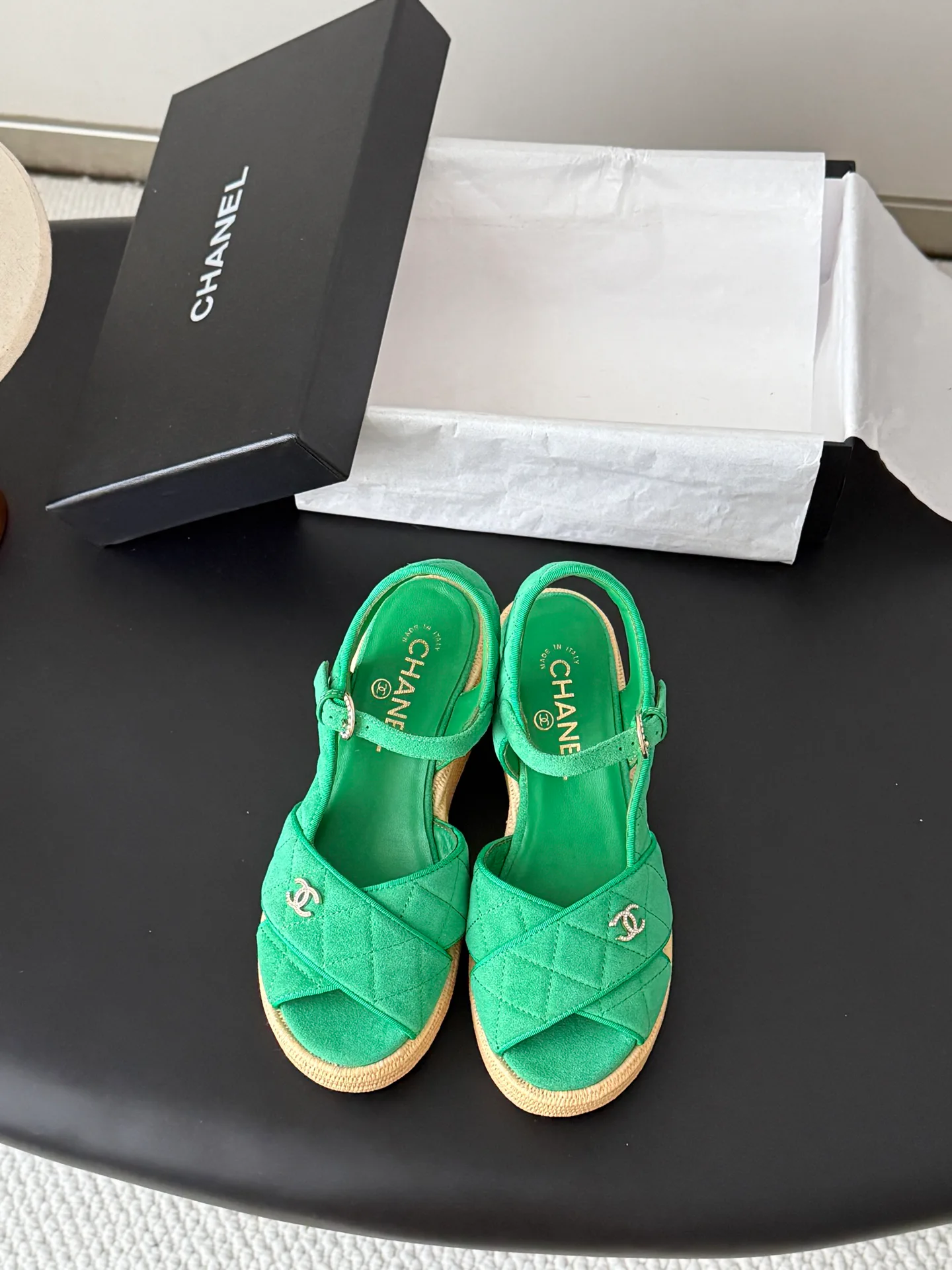 Босоножки Женские Chanel 17303641