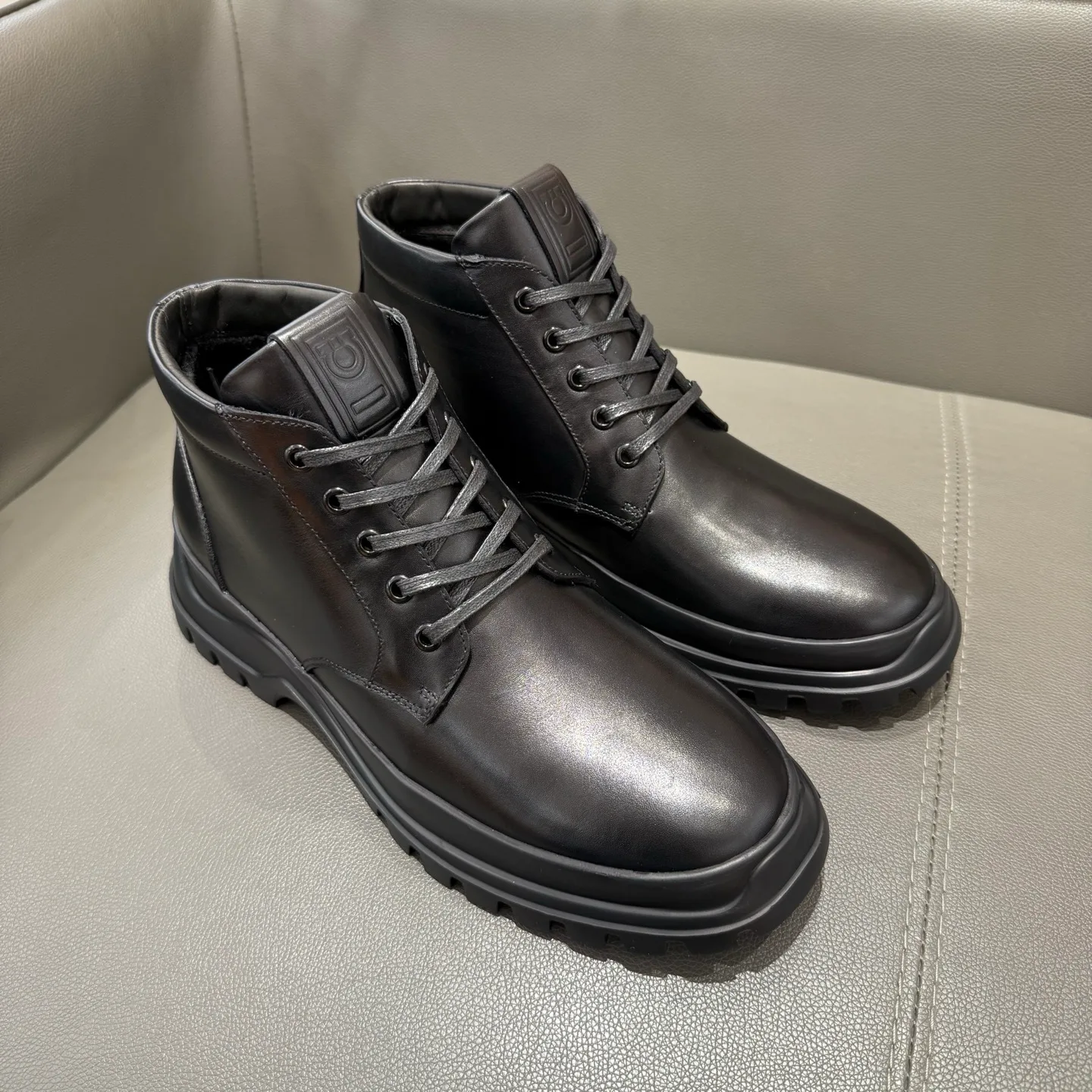 Ботинки Мужские Salvatore Ferragamo 840385