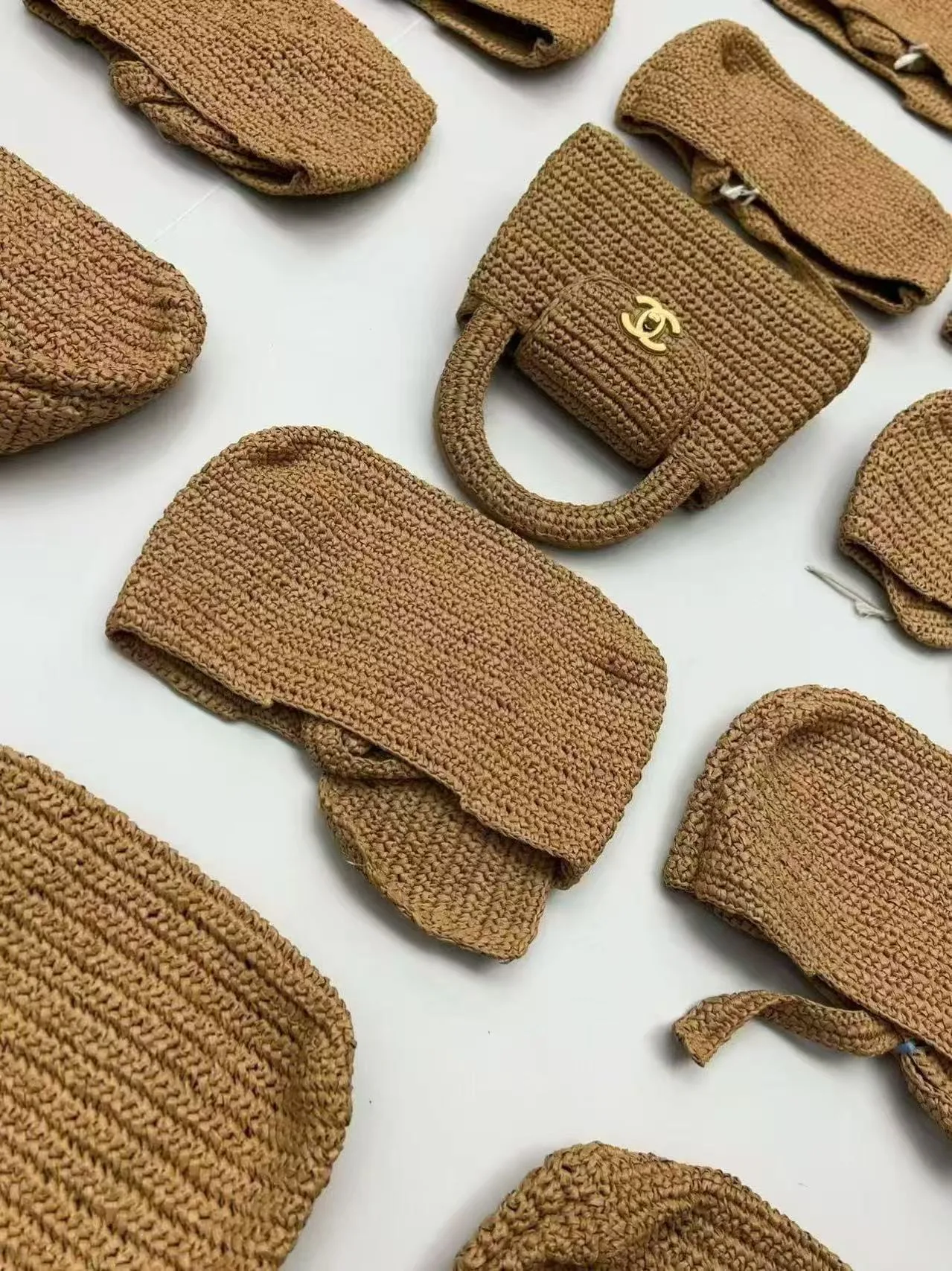 Классические Сумки Женские Chanel 13186878