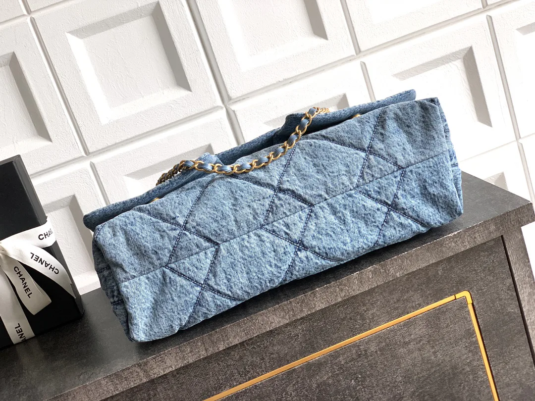 Классические Сумки Женские Chanel 12151238