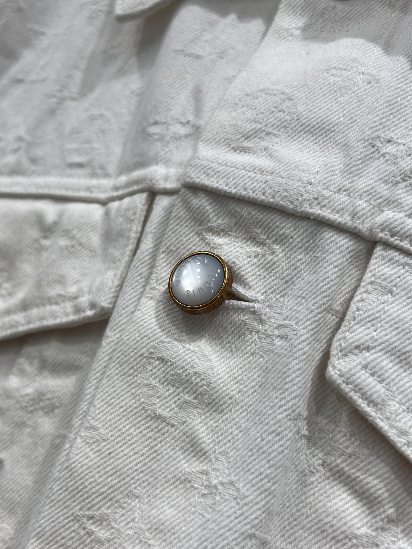 Куртки И Пуховики Женские Louis Vuitton 1331146