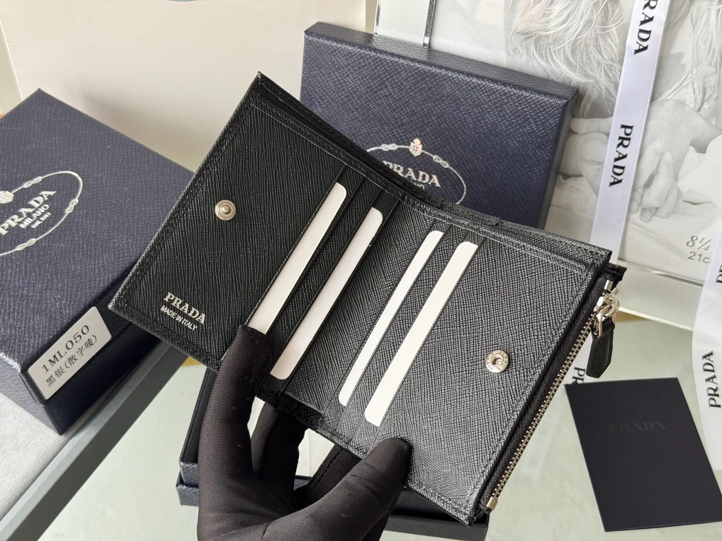 Клатчи Женские Prada 17999974