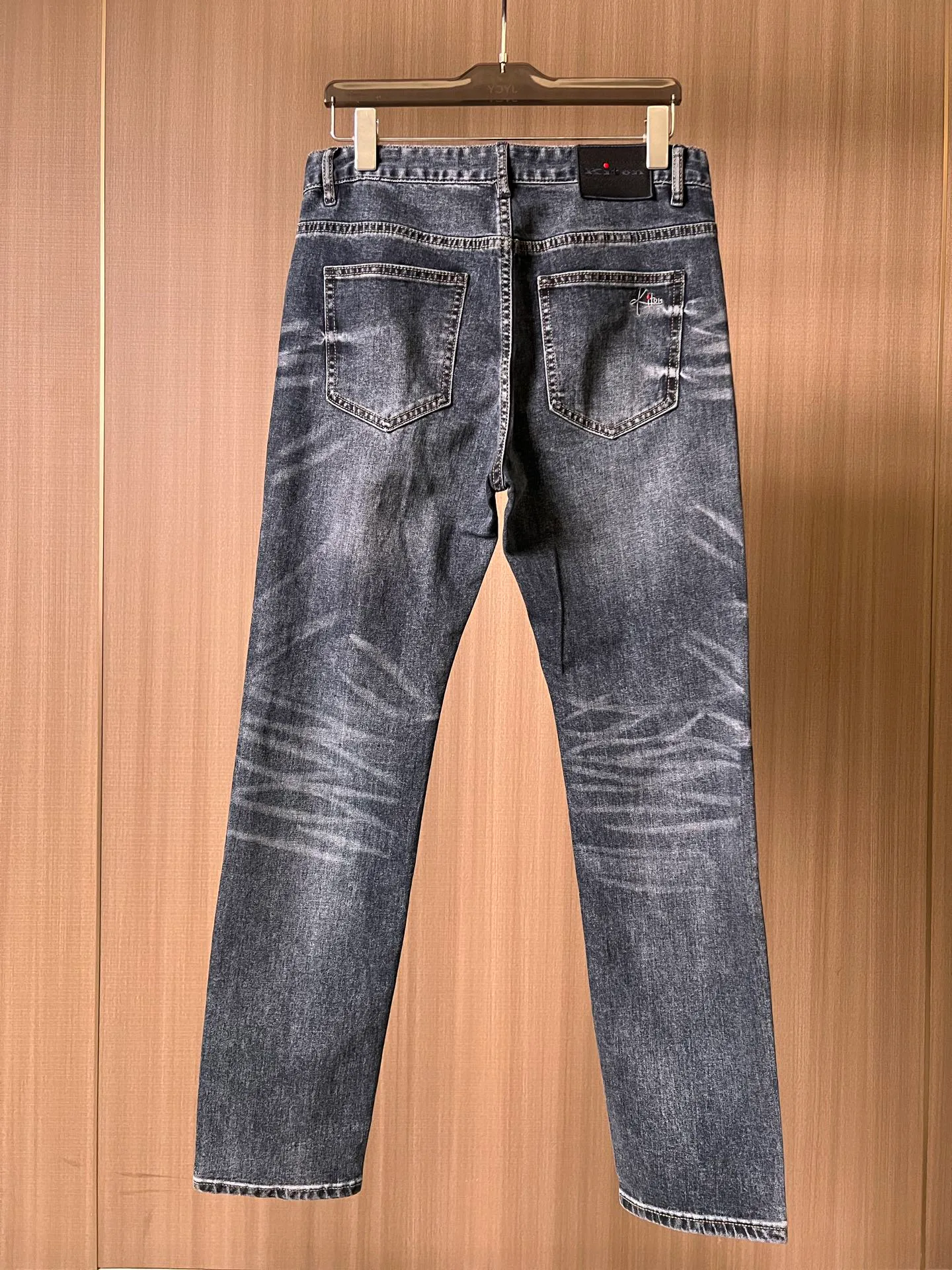 Джинсы Женские Kiton 11000511