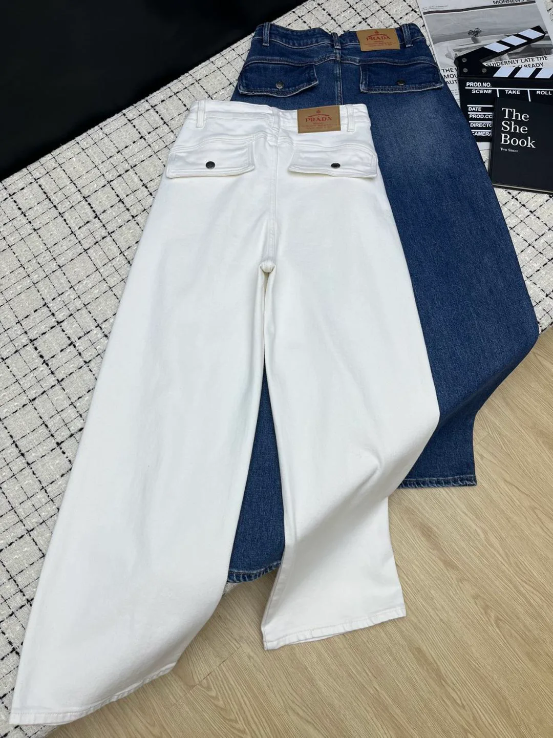 Джинсы Женские Prada 19134147