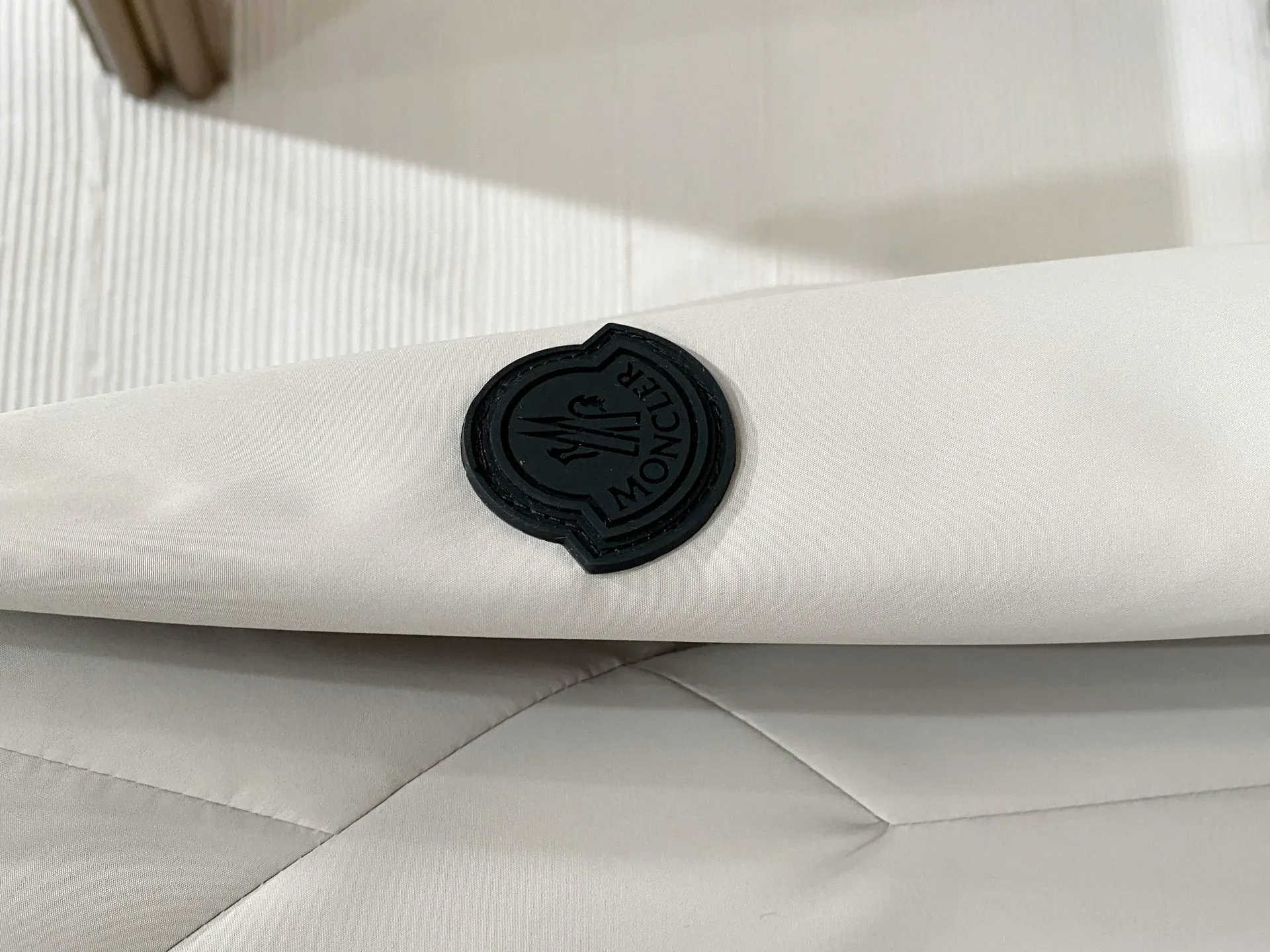 Куртки И Пуховики Мужские Moncler 4438621