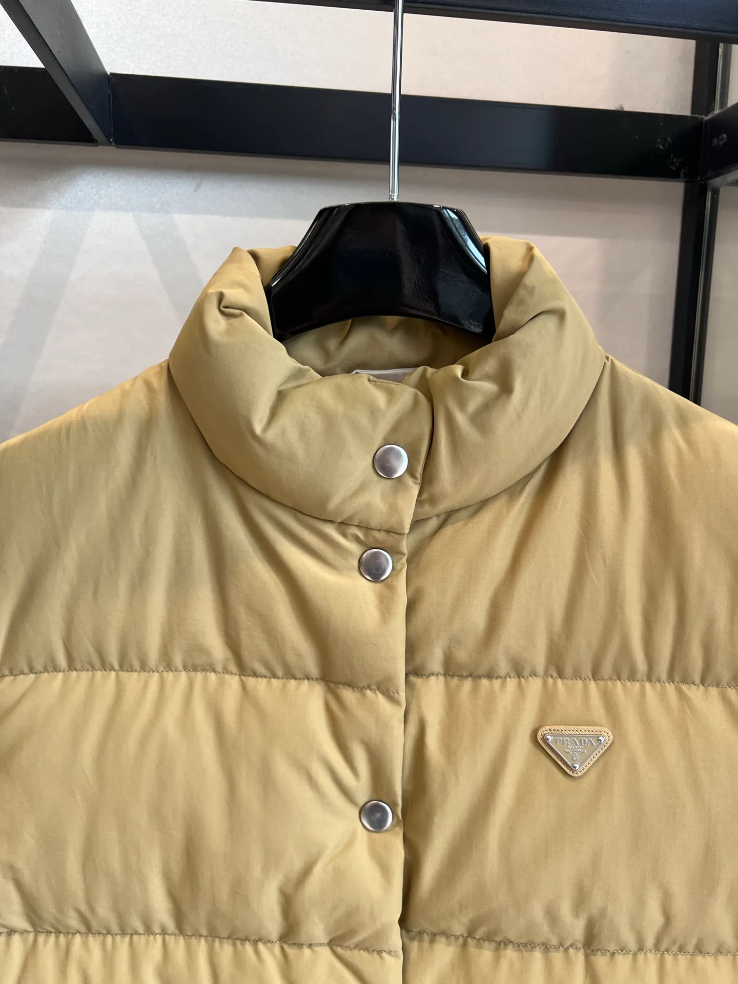 Жилеты Женские Prada 483960