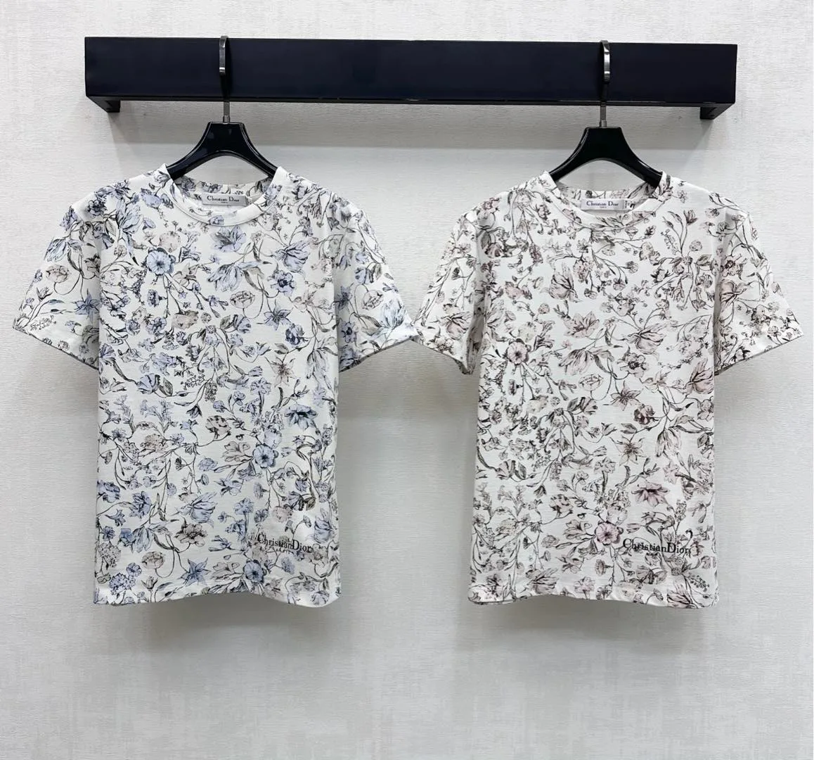 Футболки Женские Christian Dior 1941920