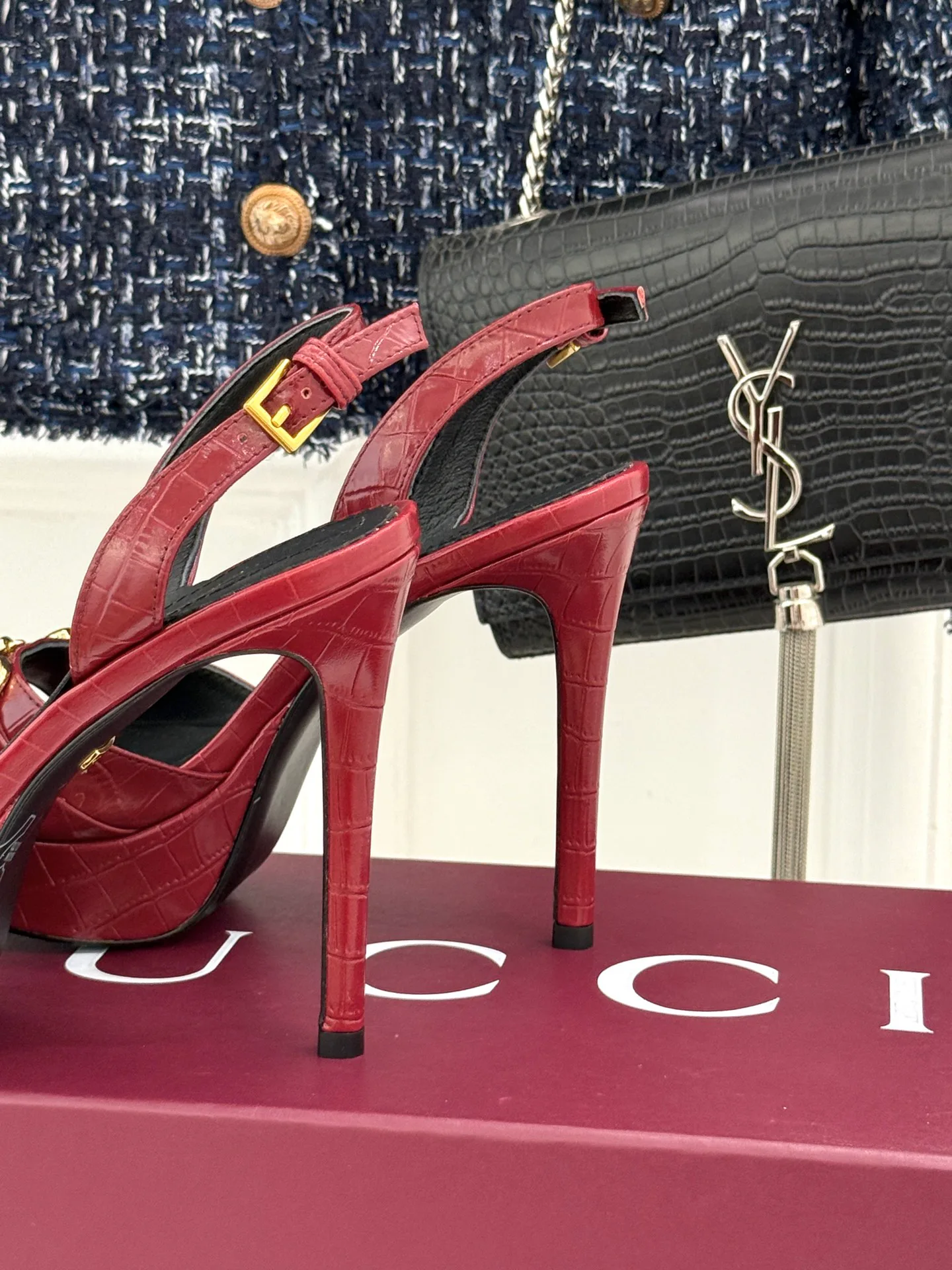 Босоножки Женские Gucci 17646531