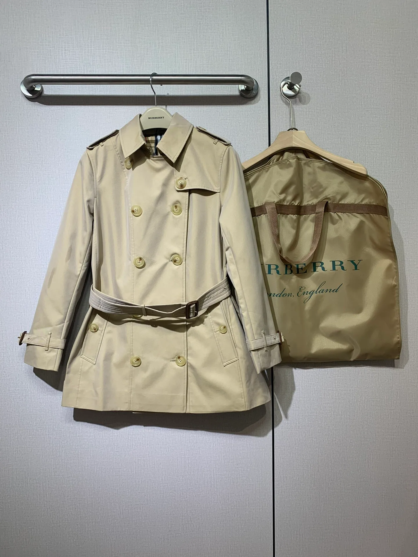 Тренчи Женские Burberry 12093311