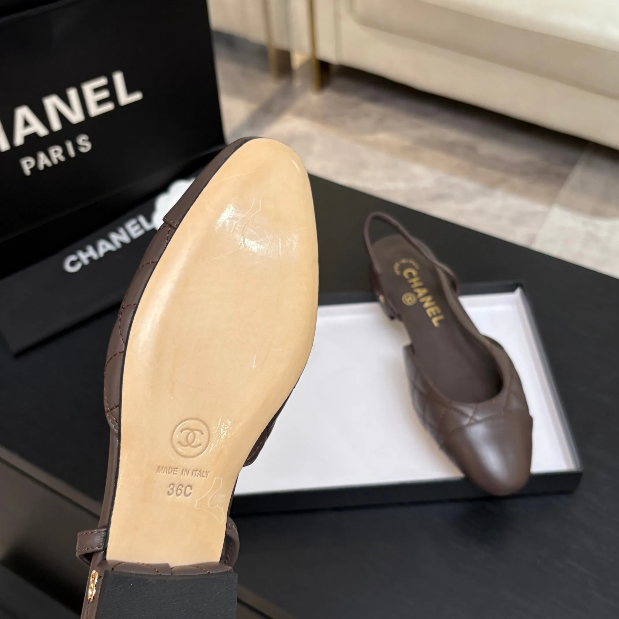 Босоножки Женские Chanel 17730814