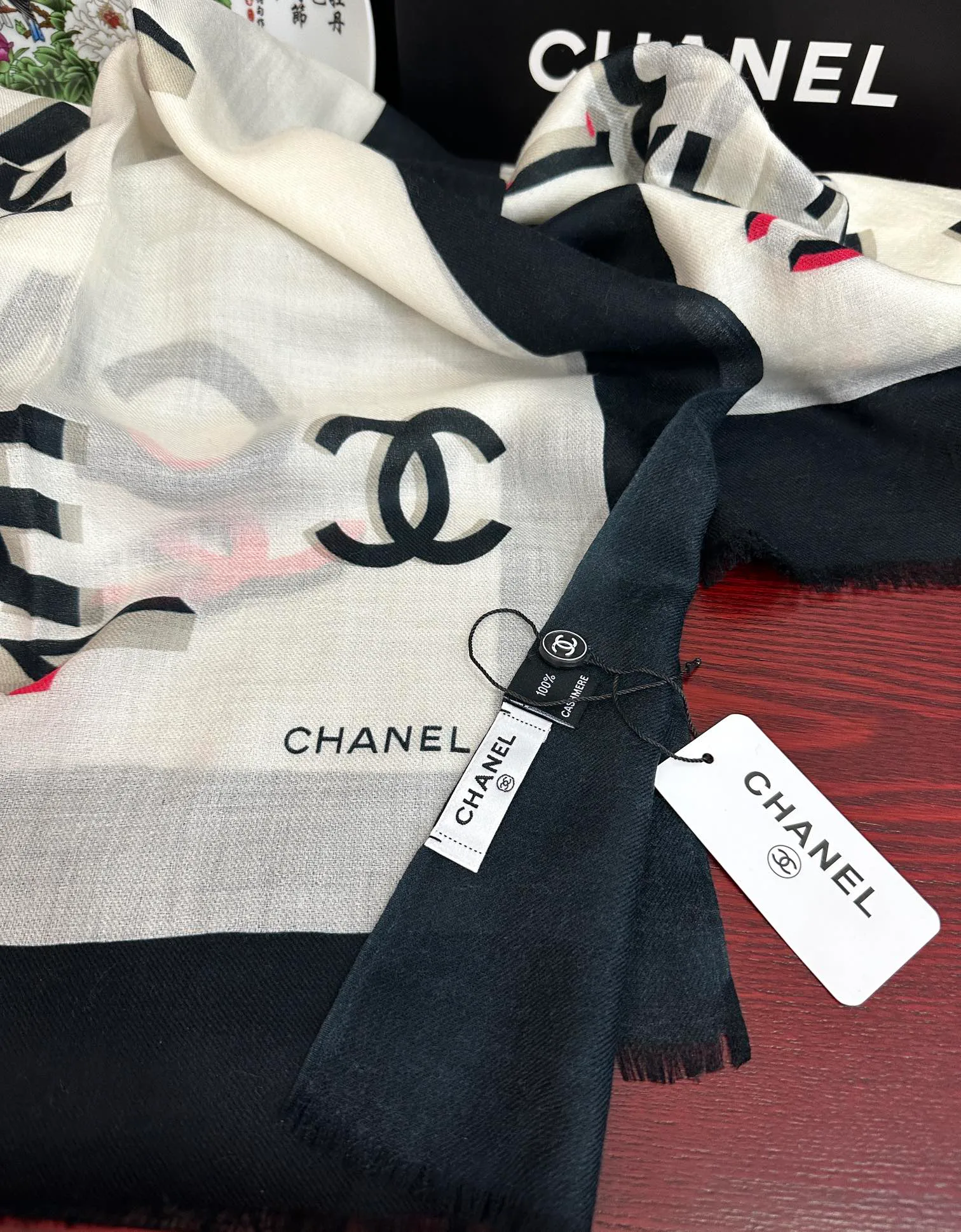 Шарфы Chanel 832103