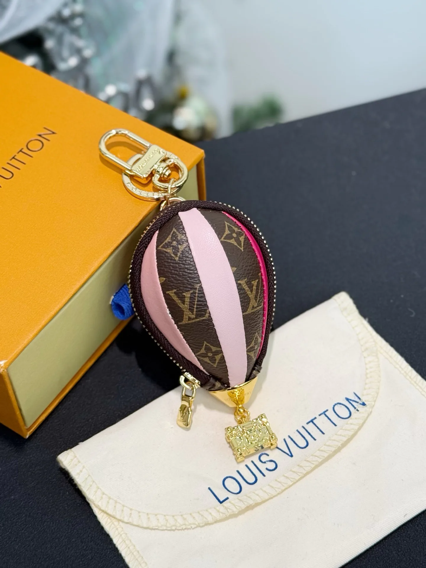 Ключницы Louis Vuitton 17897128