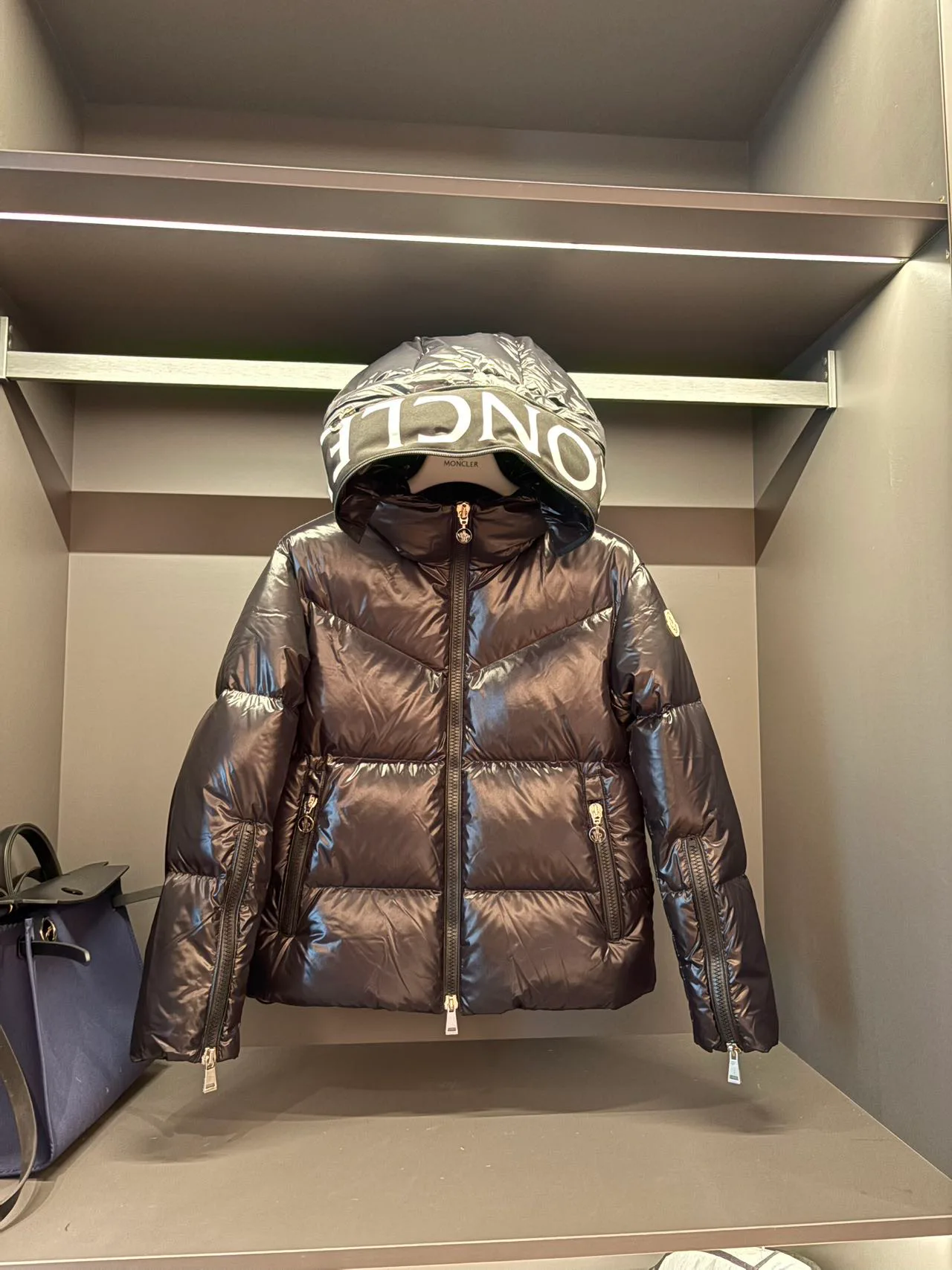 Куртки И Пуховики Мужские Moncler 17394947