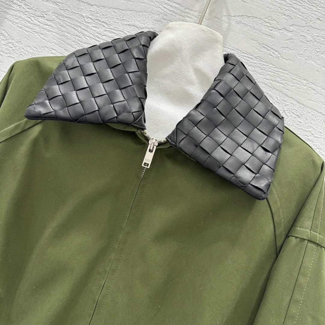 Кожаные Куртки И Дублёнки Женские Bottega Veneta 13309672