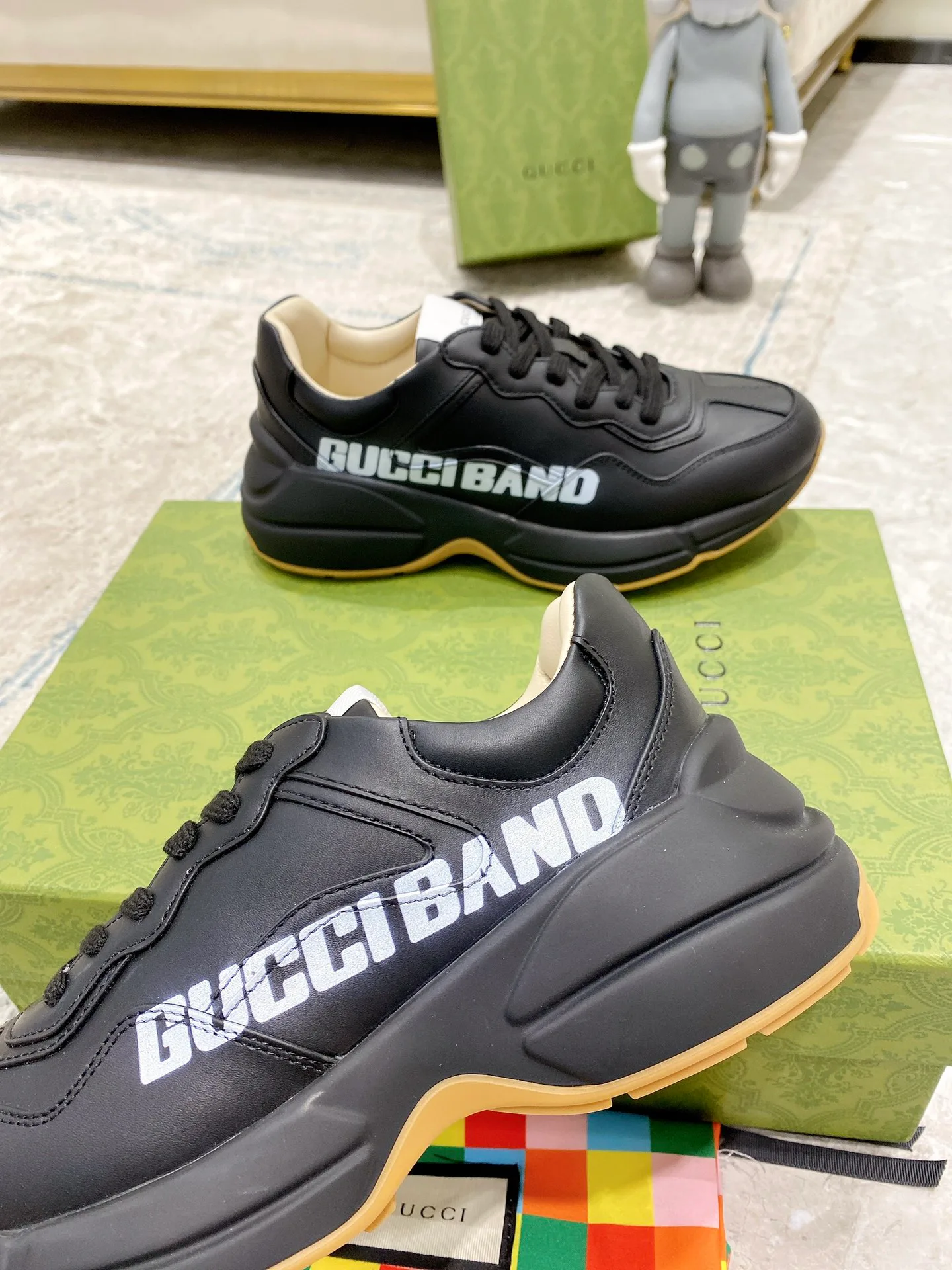 Кроссовки Женские Gucci 375828