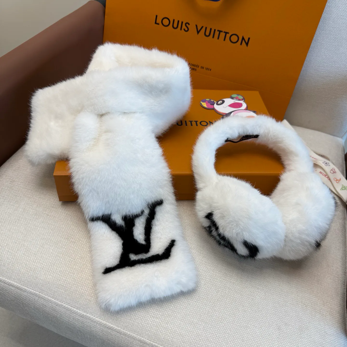 Шарфы Louis Vuitton 538223