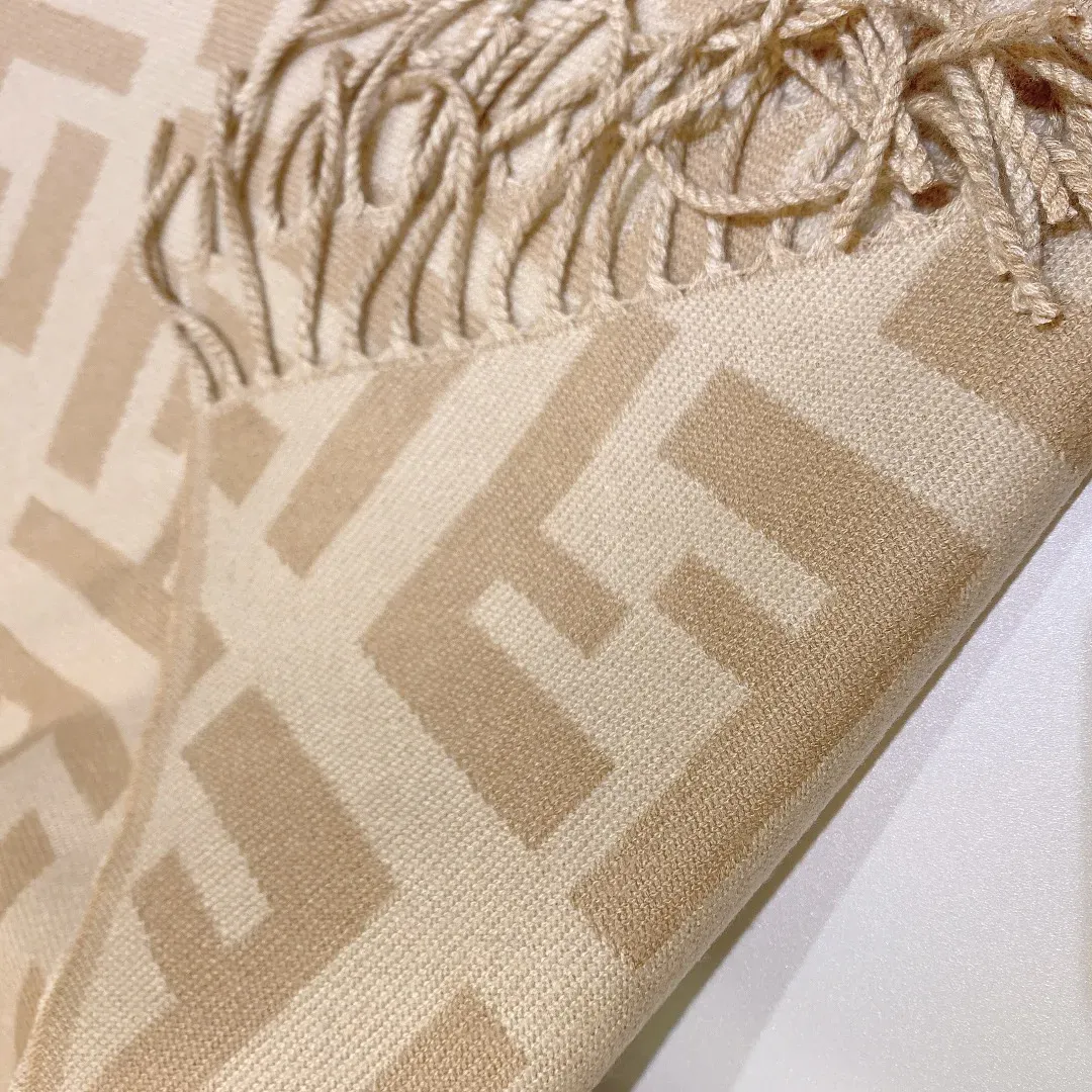 Шарфы Fendi 1607923