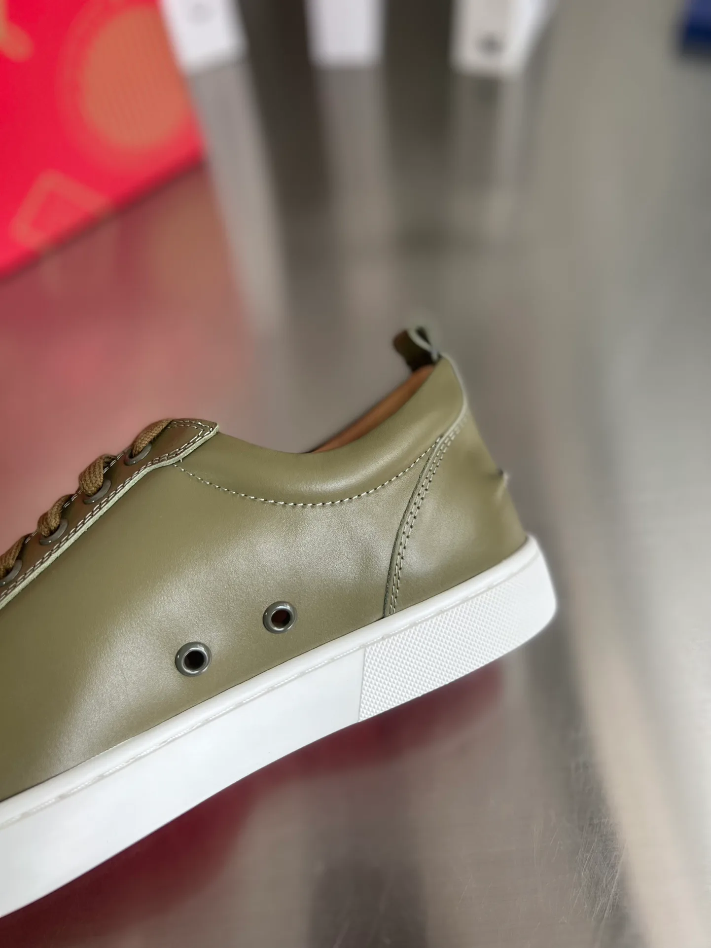 Кеды Женские Christian Louboutin 3412