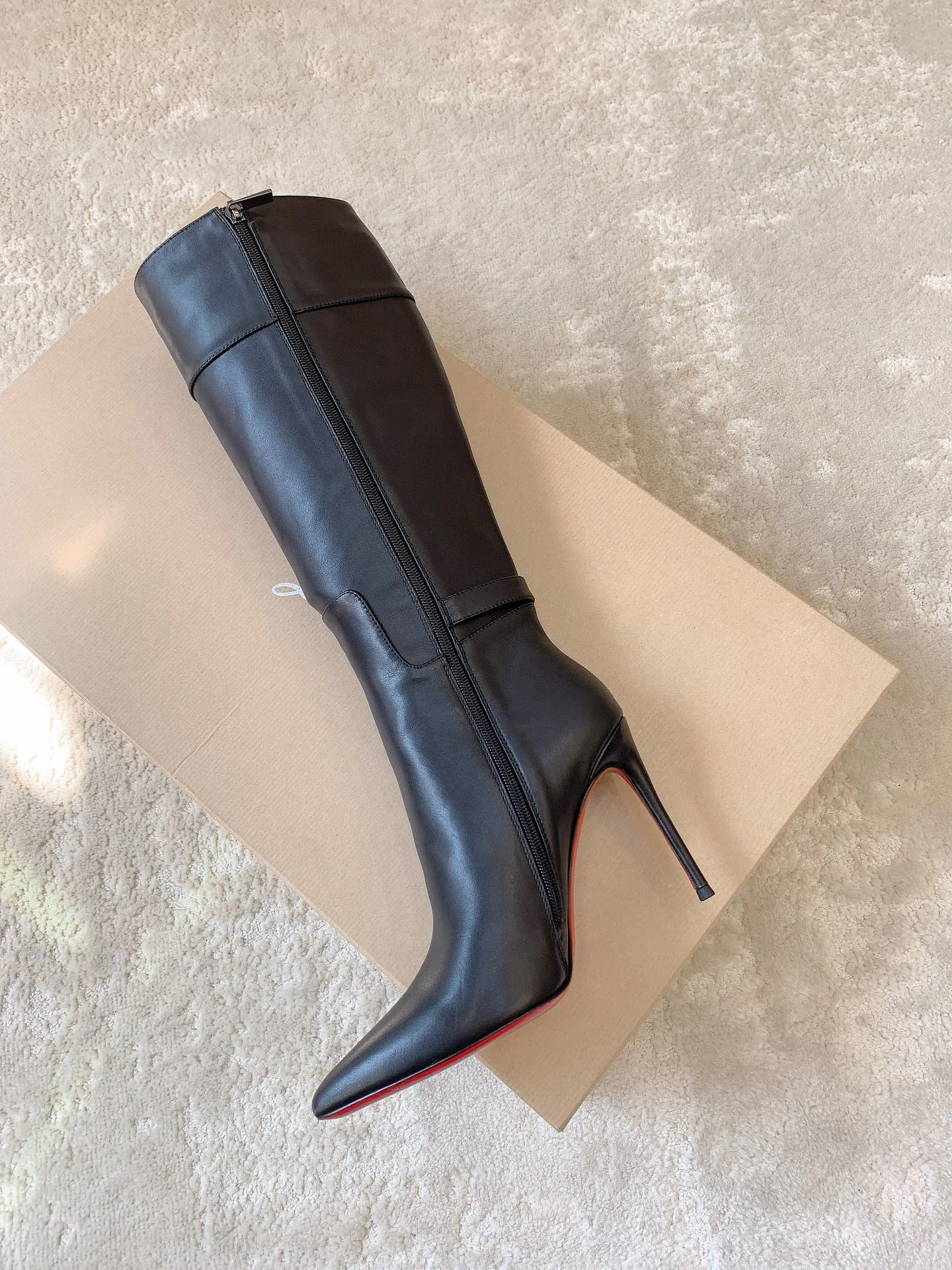 Сапоги Женские Christian Louboutin 17962867