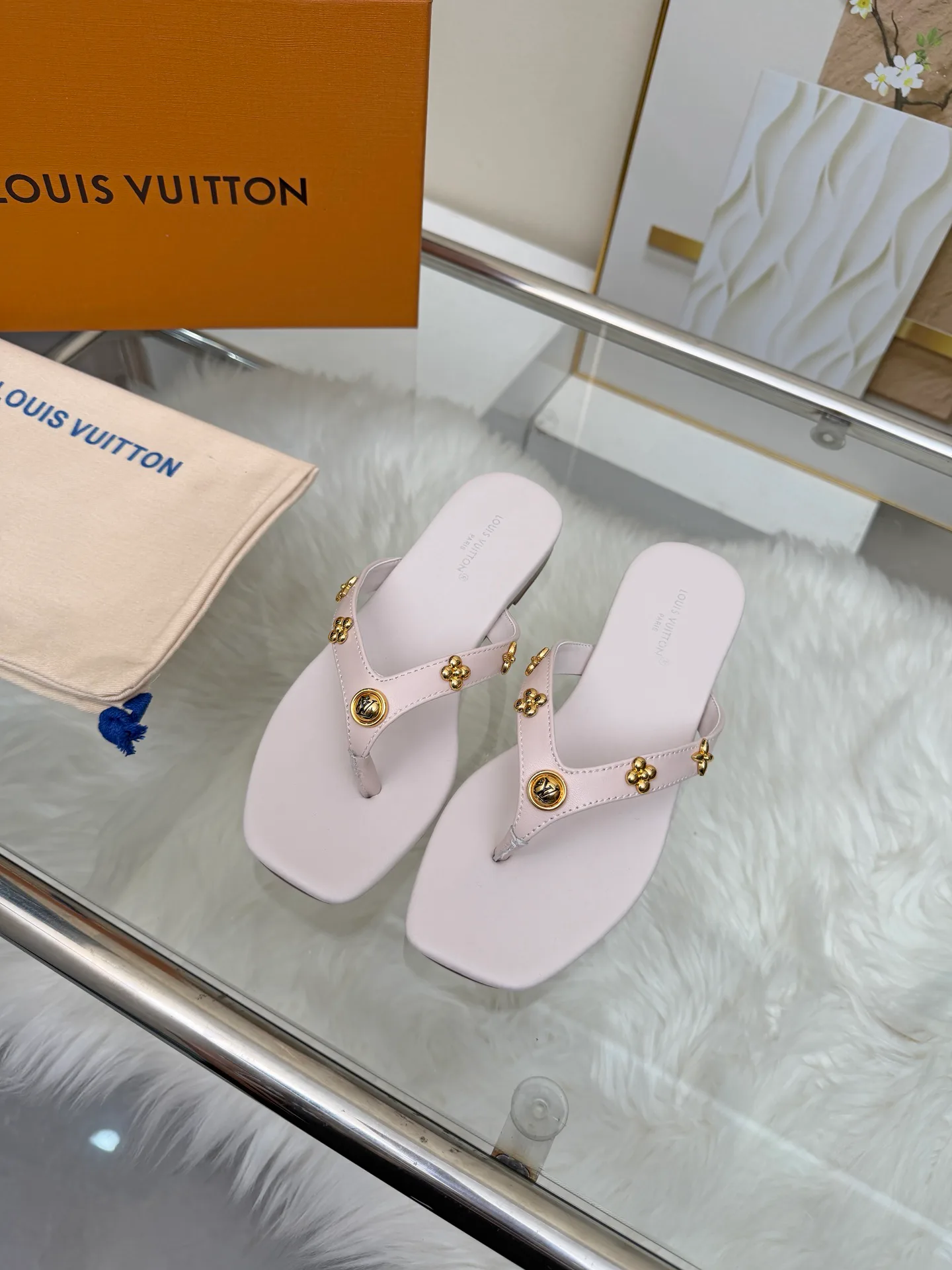 Шлепанцы Женские Louis Vuitton 13253496