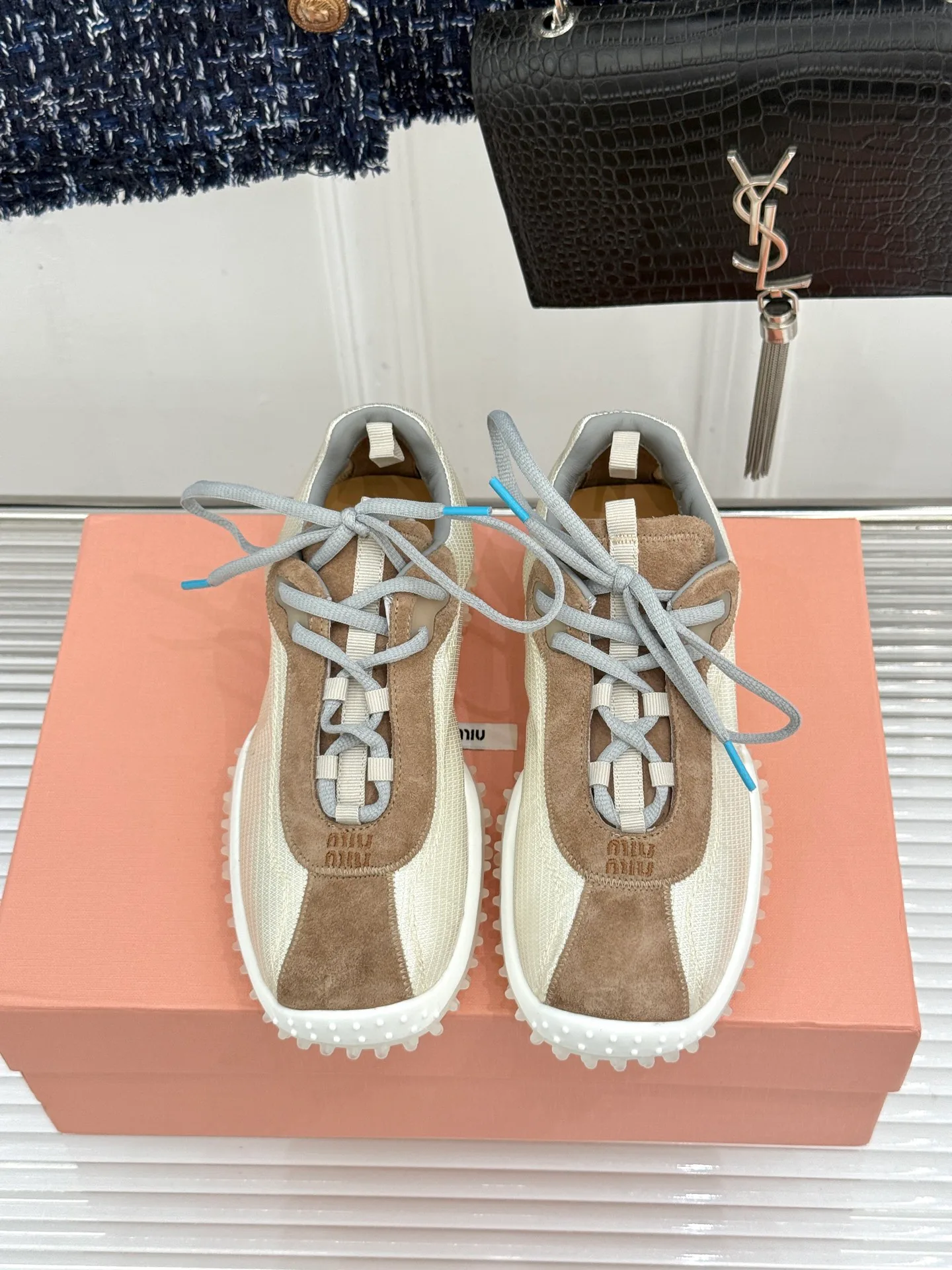 Кроссовки Женские Miu Miu 17597000