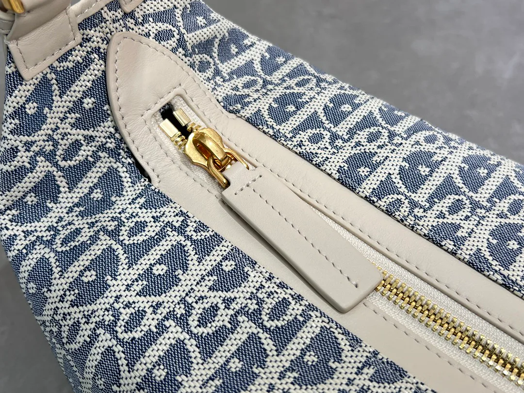 Классические Сумки Женские Christian Dior 12594859