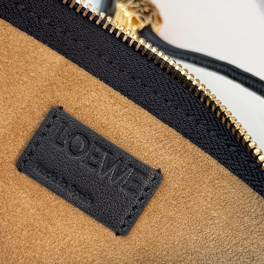 Клатчи Женские Loewe 11939131