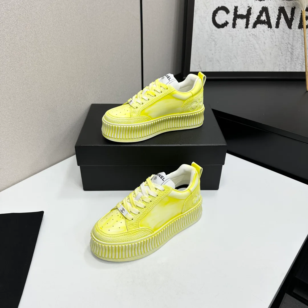 Кроссовки Женские Chanel 11513198