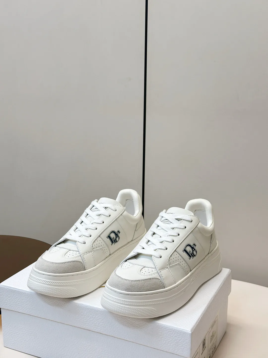 Кроссовки Женские Christian Dior 18080406