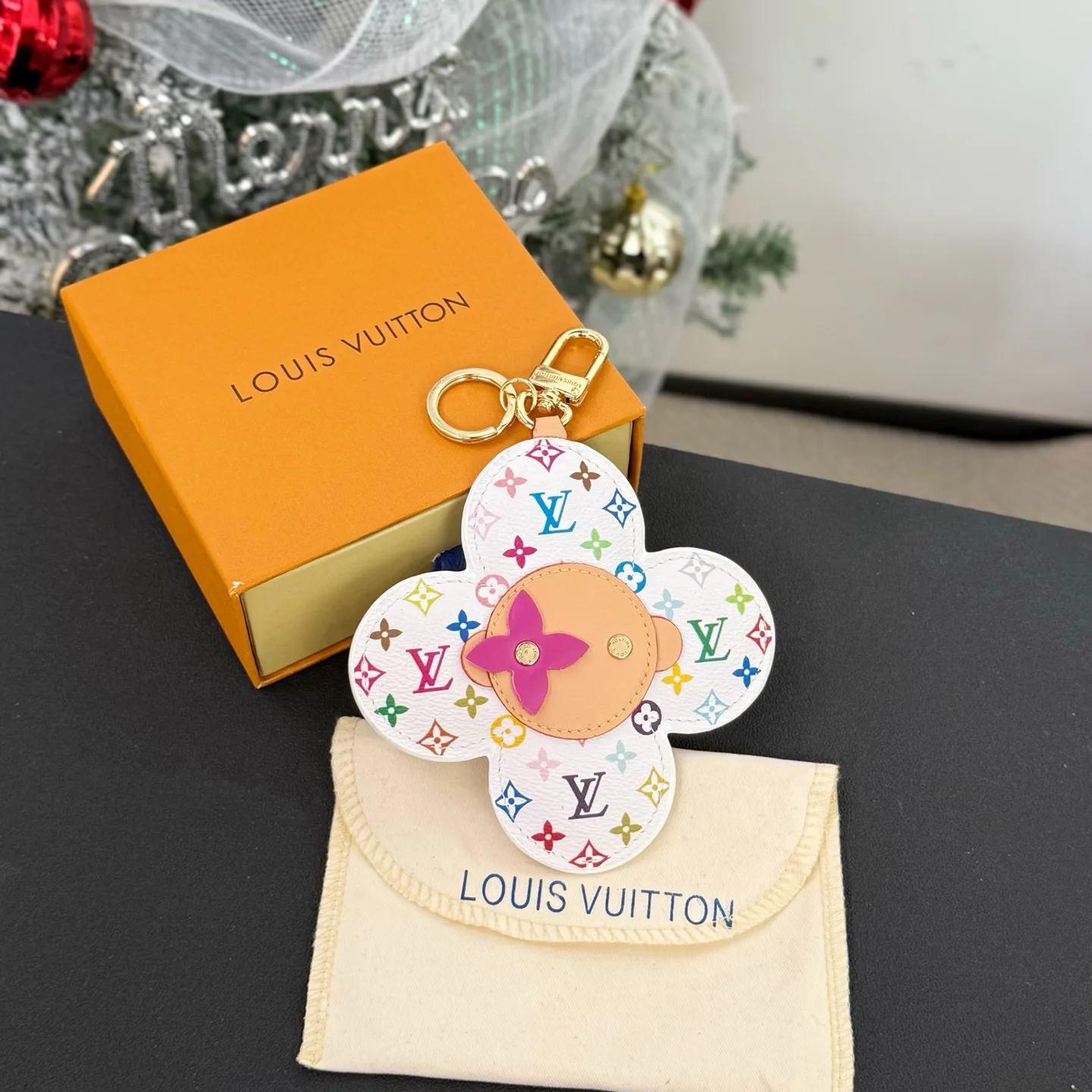 Ключницы Louis Vuitton 1118551