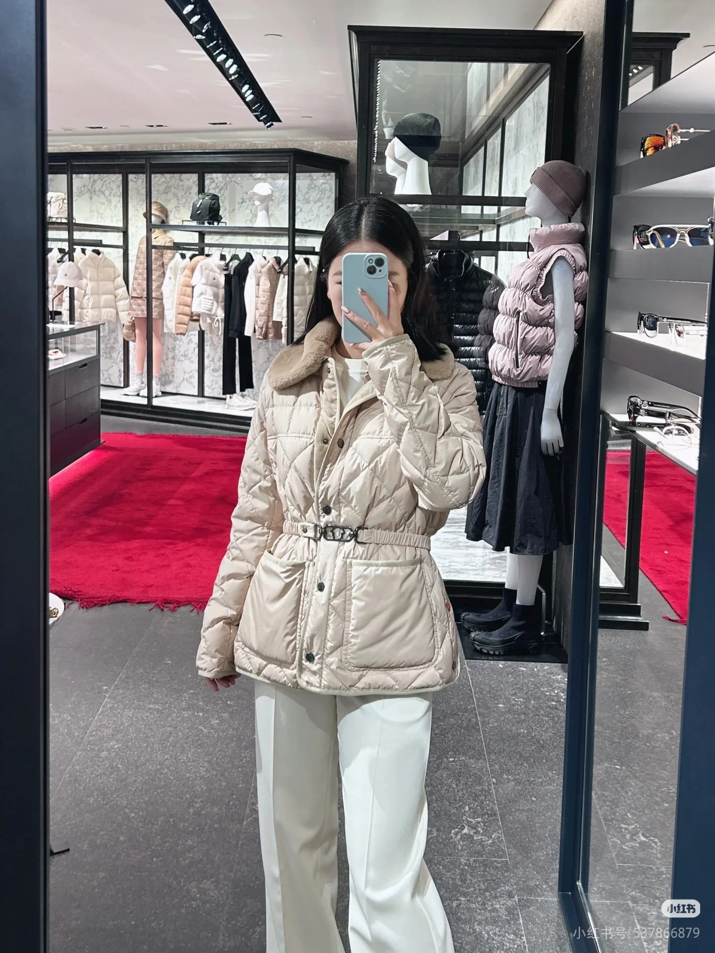 Куртки И Пуховики Женские Moncler 18044322