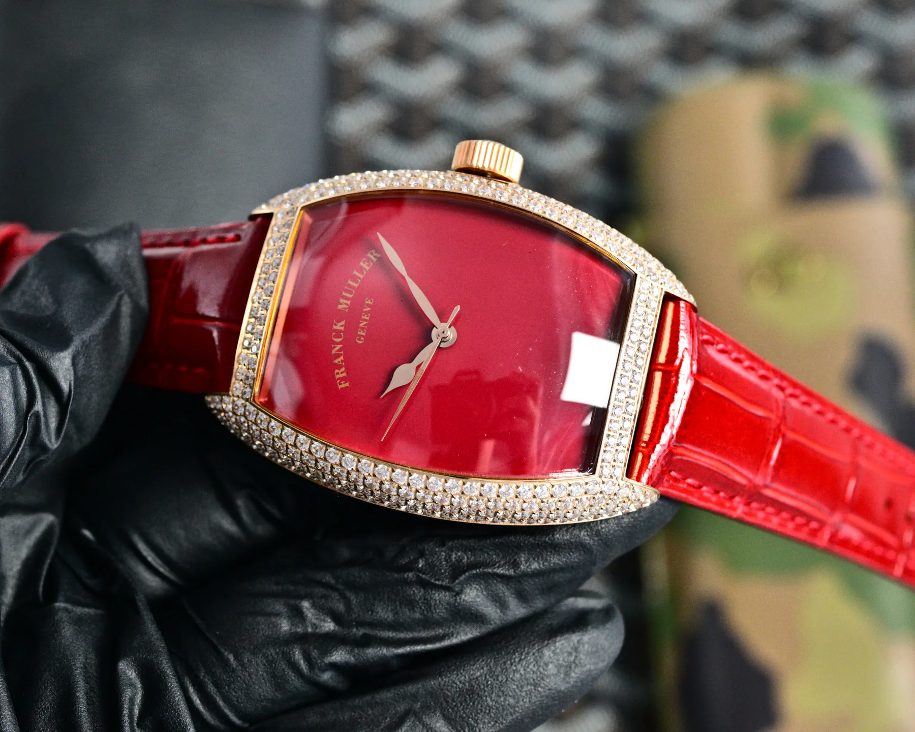 Часы Женские Franck Muller 17650355
