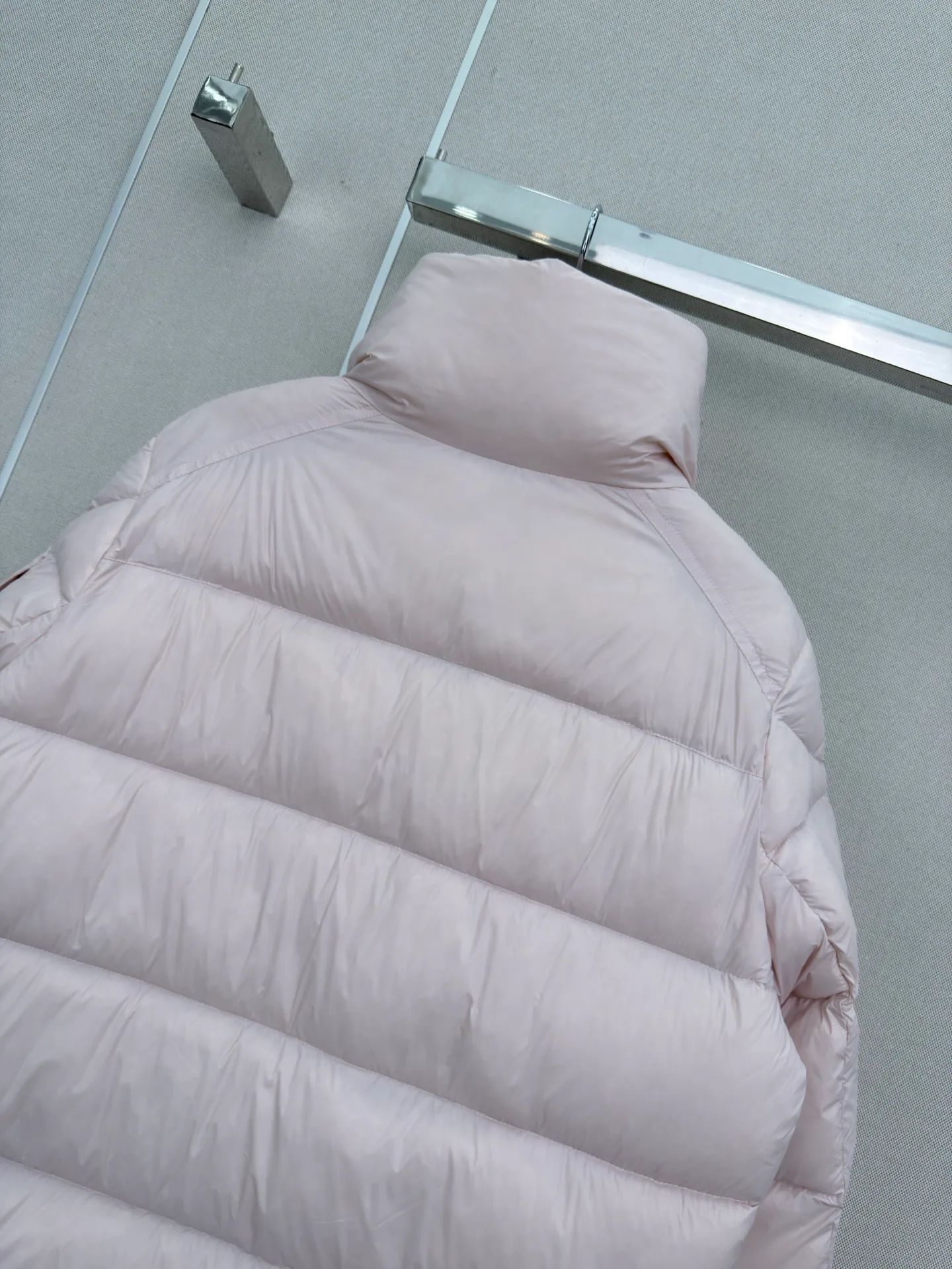 Куртки И Пуховики Женские Moncler 18439409